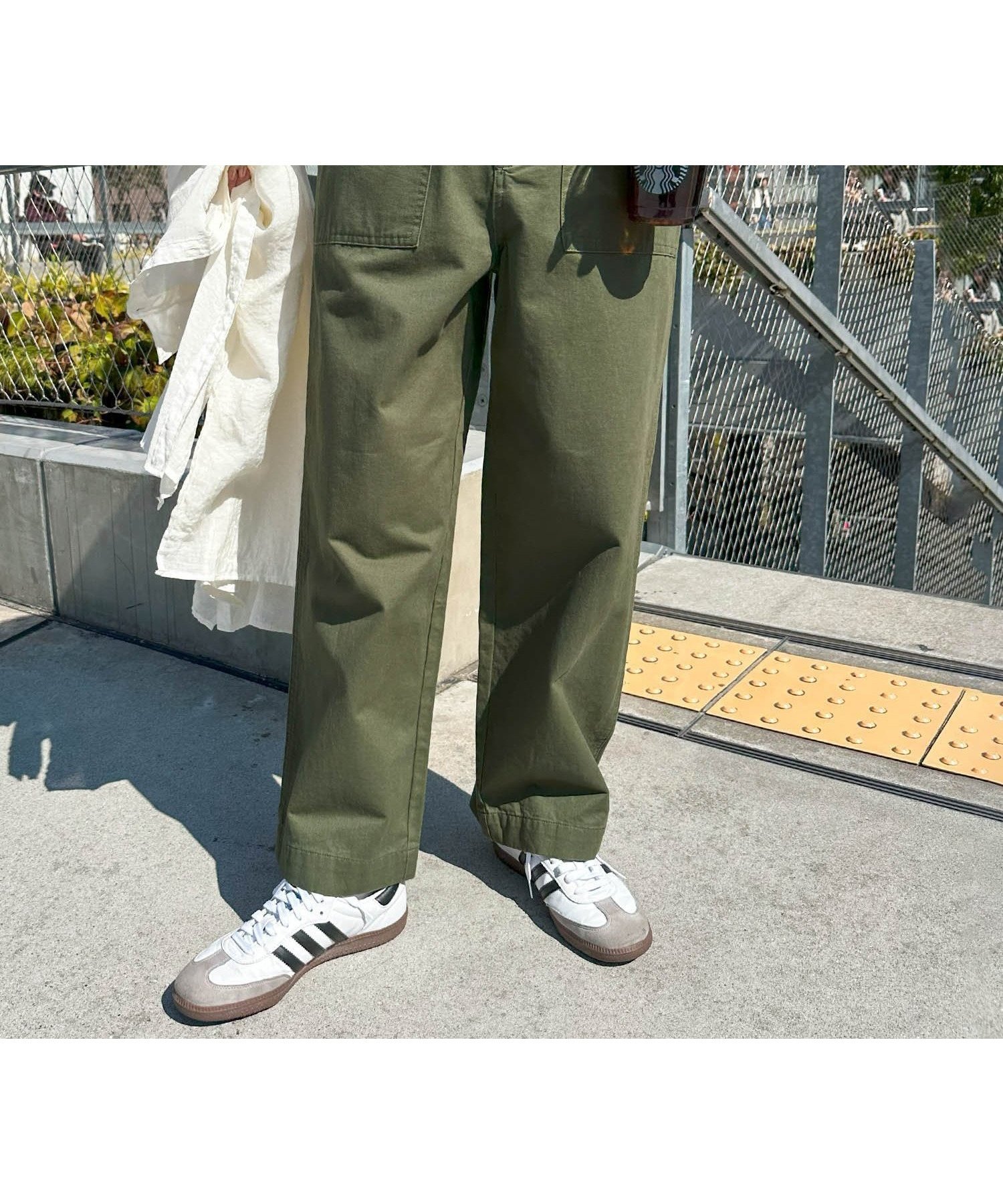 【アンドミー/andme】のワイド ベイカー パンツ インテリア・キッズ・メンズ・レディースファッション・服の通販 founy(ファニー) 　ファッション　Fashion　レディースファッション　Fashion for Women　パンツ　Pants & Trousers　デニム　Denim, Jeans Material　バランス　Balance, Style Balance　ボトム　Bottoms, Lower Wear　ルーズ　Loose, Oversized　ワイド　Wide, Wide Fit　おすすめ　Recommended / Our Picks　カーキ|ID: prp329100004707334 ipo3291000000033998897
