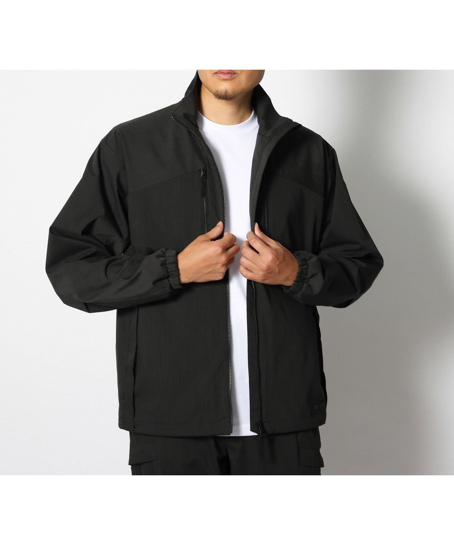 【スノーピーク/SNOW PEAK】のFR Stretch Jacket インテリア・キッズ・メンズ・レディースファッション・服の通販 founy(ファニー) 　ファッション　Fashion　レディースファッション　Fashion for Women　アウター　Coat / Outerwear Collection　レディースジャケット・軽アウター　Jackets　春　Spring　今季　This Season, Current Season　吸水　Absorbent, Quick-Dry　軽量　Lightweight, Ultra Light　ジャケット　Jacket, Outerwear　スタンド　Stand Collar, Upright Stand　ストレッチ　Stretch, Stretchy Fabric　スピンドル　Spindle, Drawcord　タフタ　Taffeta, Structured Fabric　フラップ　Flap, Flap Pocket　ベーシック　Basic, Essential　ポケット　Pocket, Pocket Detail　メッシュ　Mesh, Net Fabric　リップ　Lip, Lip Motif　S/S・春夏　SS, Spring/Summer, Warm Season　夏　Summer　2024年　2024　2024春夏・S/S　Spring/Summer 2024 SS24　Black|ID: prp329100004707349 ipo3291000000033999038
