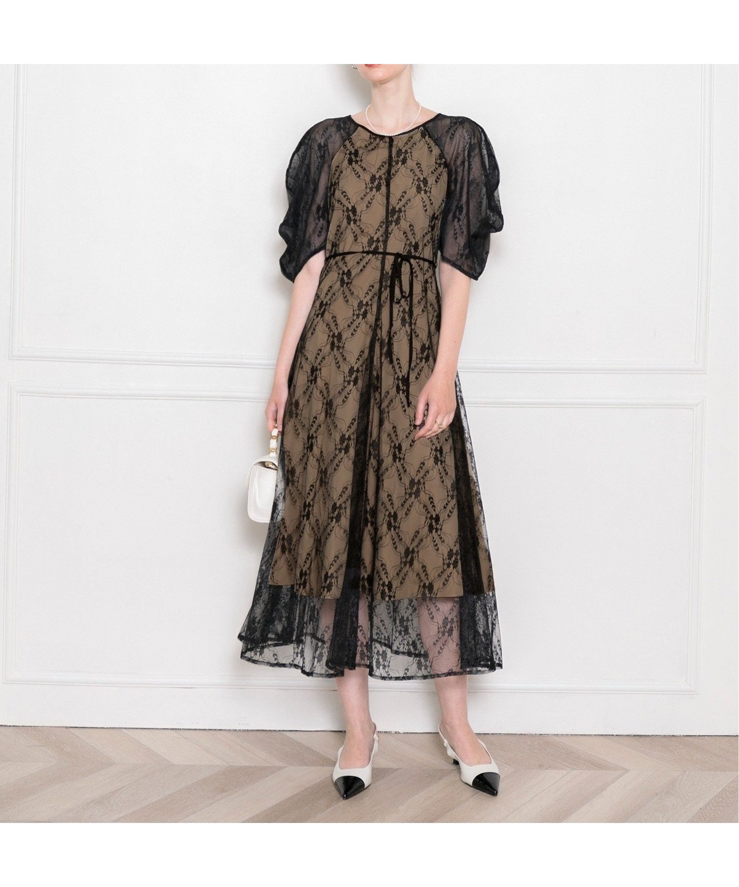 【レジャ/Leja】のLEJA-パフスリーブウエストリボン総レースロングドレスワンピース結婚式 インテリア・キッズ・メンズ・レディースファッション・服の通販 founy(ファニー) 　ファッション　Fashion　レディースファッション　Fashion for Women　ワンピース　Dresses　フォーマル・パーティードレス・結婚式用ドレス　Elegant & Casual Dresses　アクセサリー　Fashion Accessories　エレガント 上品　Elegant　オケージョン　Occasion Wear　スリーブ　Sleeve, Long Sleeve / Short Sleeve　ドレス　Dress, One-Piece　フォーマル　Formal, Dressy　マーメイド　Mermaid, Fishtail Silhouette　リボン　Ribbon, Bow　レース　Lace, Lace Fabric　結婚式　Wedding　披露宴　Wedding Reception　二次会　After Party　BLACK|ID: prp329100004707491 ipo3291000000034000304