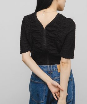 【ケービーエフ/KBF / URBAN RESEARCH】のシャーリングホックトップス 人気、トレンドファッション・服の通販 founy(ファニー) ファッション Fashion レディースファッション Fashion for Women トップス・カットソー Cut & Sew Tops 2025年 2025 2025-2026秋冬・A/W Autumn/Winter 2025–26 AW25–26 冬 Winter / This Winter フロント Front, Front Design A/W・秋冬 Autumn/Winter 羽織 Haori, Light Jacket |ID:prp329100004707508