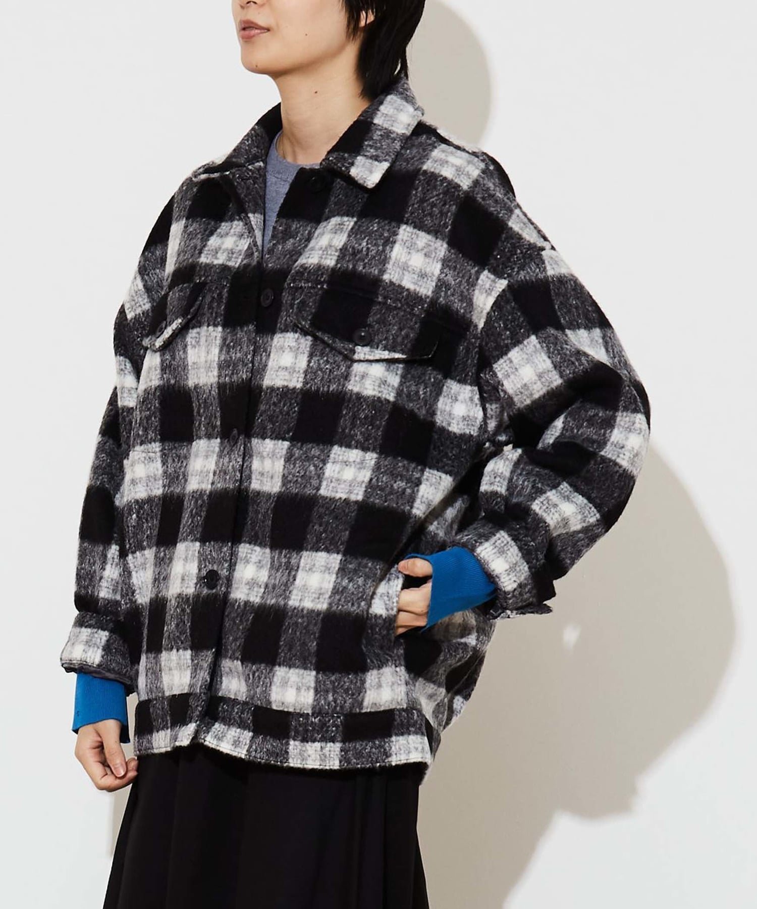 【コンバーストウキョウ/CONVERSE TOKYO】のSHAGGY CHECK CPO JACKET インテリア・キッズ・メンズ・レディースファッション・服の通販 founy(ファニー) 　ファッション　Fashion　レディースファッション　Fashion for Women　アウター　Coat / Outerwear Collection　レディースジャケット・軽アウター　Jackets　インナー　Innerwear　ウォーム　Warm Fabric　コーデュロイ　Corduroy, Cord Fabric　軽量　Lightweight, Ultra Light　シンプル　Simple, Minimal　ジャケット　Jacket, Outerwear　スウェット / スエット　Sweatshirt, Sweatwear　チェック　Check, Plaid, Tartan　デニム　Denim, Jeans Material　トレンド　Trend, Trending Now　リラックス　Relax, Relaxed Fit　冬　Winter / This Winter　おすすめ　Recommended / Our Picks　ブラック|ID: prp329100004707520 ipo3291000000034000583