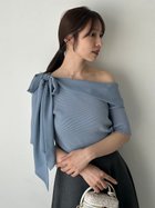 【フレイ アイディー/FRAY I.D】のシフォンリボンオフショルニット 人気、トレンドファッション・服の通販 founy(ファニー) ファッション Fashion レディースファッション Fashion for Women トップス・カットソー Cut & Sew Tops ニット Knit Tops & Sweaters エレガント 上品 Elegant コンパクト Compact, Small Size シフォン Chiffon, Lightweight Fabric ショルダー Shoulder, Shoulder Strap シンプル Simple, Minimal スカーフ Scarf, Neckwear スマート Smart, Elegant ドッキング Docking, Mixed Material なめらか Smooth, Silky Texture フィット Fit, Slim Fit 半袖 Short Sleeve, Half Sleeve モノトーン Monotone, Black and White リボン Ribbon, Bow ループ Loop, Loop Knit thumbnail BLU[086]|ID: prp329100004707750 ipo3291000000034002685