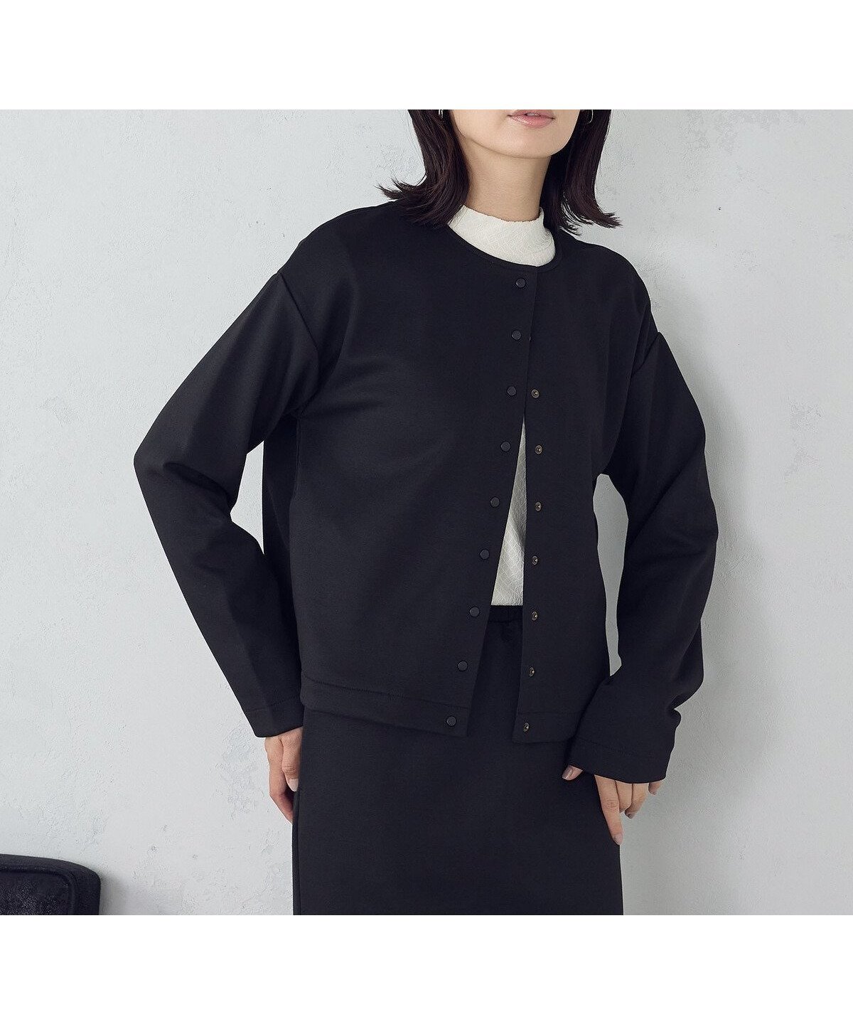 【コムサイズム/COMME CA ISM】のダンボールニット カーディガン / セットアップ対応 インテリア・キッズ・メンズ・レディースファッション・服の通販 founy(ファニー) 　ファッション　Fashion　レディースファッション　Fashion for Women　トップス・カットソー　Cut & Sew Tops　ニット　Knit Tops & Sweaters　カーディガン・羽織り　Layered Style Cardigans　おすすめ　Recommended / Our Picks　インナー　Innerwear　カーディガン　Cardigan, Knitwear　クロップド　Cropped, Short Length　シンプル　Simple, Minimal　セットアップ　Set-Up, Coordinated Outfit　トレンド　Trend, Trending Now　バランス　Balance, Style Balance　ポケット　Pocket, Pocket Detail　エレガント 上品　Elegant　ブラック|ID: prp329100004707770 ipo3291000000034002953