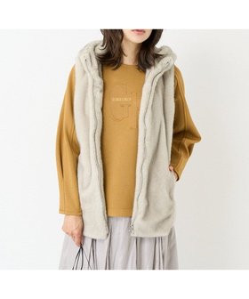 【ジョルジュ レッシュ/GEORGES RECH】のミンクエコファータフタフードベスト 人気、トレンドファッション・服の通販 founy(ファニー) ファッション Fashion レディースファッション Fashion for Women アウター Coat / Outerwear Collection トップス・カットソー Cut & Sew Tops ベスト&ジレ / 重ね着スタイル Vests & Gilets インナー Innerwear キルティング Quilted, Quilting タフタ Taffeta, Structured Fabric ベスト Vest, Waistcoat ラウンド Round, Round Neck ラグジュアリー Luxury, Elegant リアル Real, Realistic 冬 Winter / This Winter A/W・秋冬 Autumn/Winter |ID:prp329100004707880