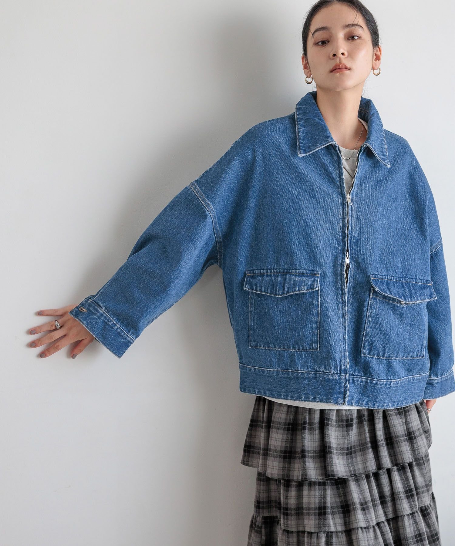 【ローリーズファーム/LOWRYS FARM】のデニムZIPブルゾン インテリア・キッズ・メンズ・レディースファッション・服の通販 founy(ファニー) 　ファッション　Fashion　レディースファッション　Fashion for Women　アウター　Coat / Outerwear Collection　ブルゾンジャケット・スポーティアウター　Blouson Jackets　インナー　Innerwear　スウェット / スエット　Sweatshirt, Sweatwear　スタイリッシュ　Stylish, Fashionable　デニム　Denim, Jeans Material　トレンド　Trend, Trending Now　バランス　Balance, Style Balance　ブルゾン　Blouson, Bomber Jacket　ベーシック　Basic, Essential　ロング　Long, Long-Length　ブルー|ID: prp329100004707904 ipo3291000000034004118