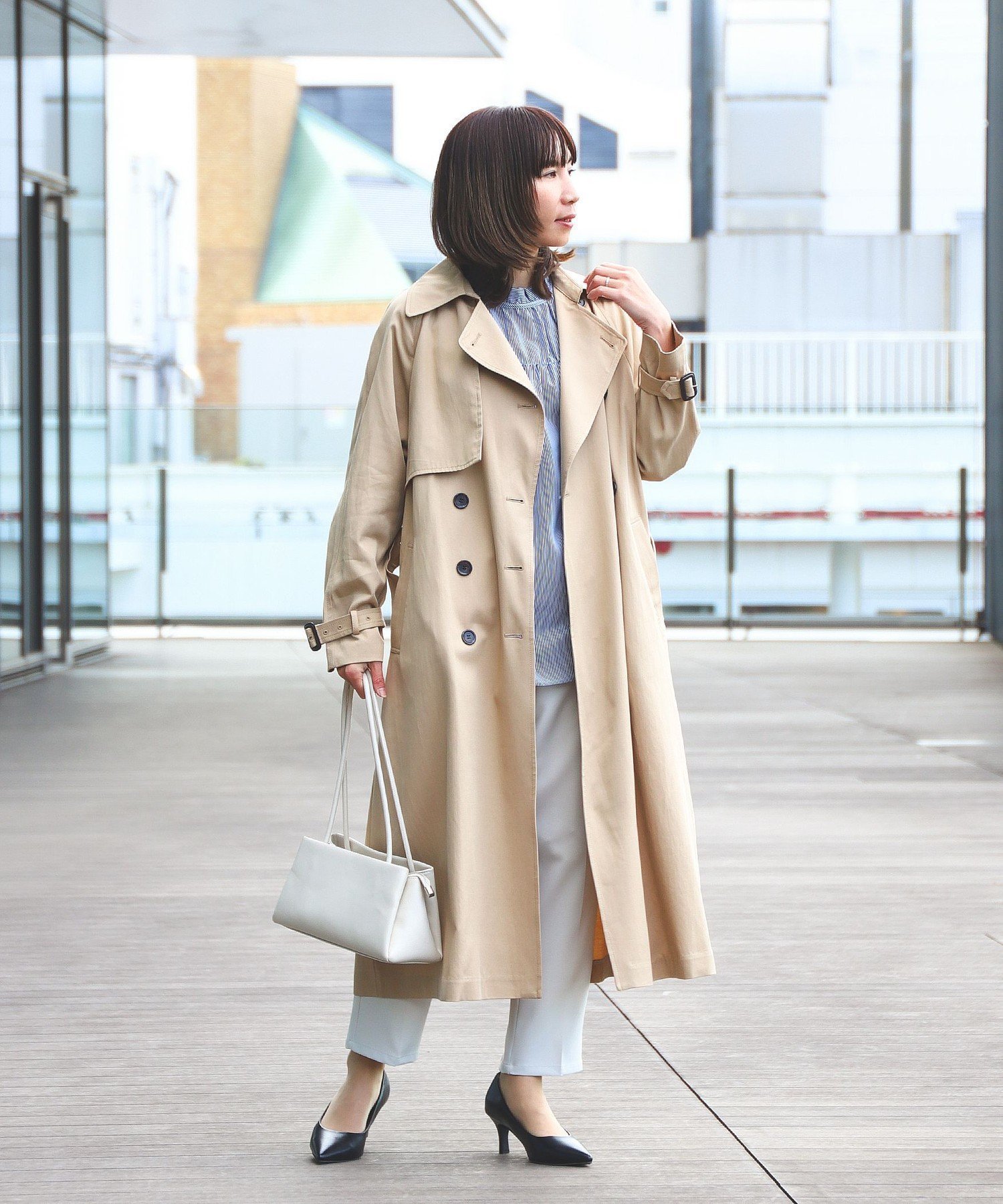 【ビームス ウイメン/BEAMS】のオーバー トレンチコート インテリア・キッズ・メンズ・レディースファッション・服の通販 founy(ファニー) 　ファッション　Fashion　レディースファッション　Fashion for Women　アウター　Coat / Outerwear Collection　コート・ロングコート・ピーコート　Long Coats, Peacoats & More　トレンチコート / 春秋の定番アウター　Trench Coats　エレガント 上品　Elegant　BEIGE|ID: prp329100004707912 ipo3291000000034004189