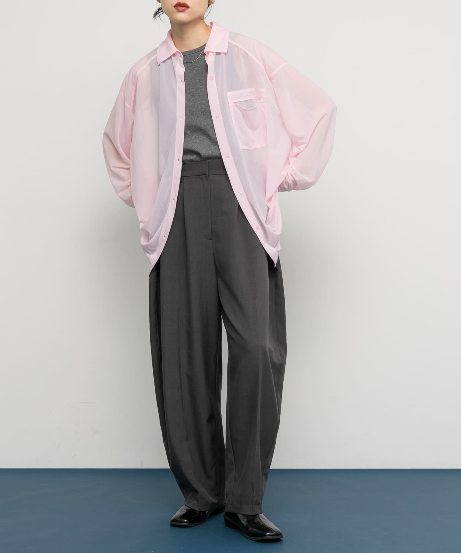 【ケービーエフ/KBF / URBAN RESEARCH】のシアールーズシャツ インテリア・キッズ・メンズ・レディースファッション・服の通販 founy(ファニー) 　ファッション　Fashion　レディースファッション　Fashion for Women　トップス・カットソー　Cut & Sew Tops　シャツ・ブラウス・オフィスカジュアル　Elegant Blouses & Button-Ups　2025年　2025　2025-2026秋冬・A/W　Autumn/Winter 2025–26 AW25–26　冬　Winter / This Winter　コンパクト　Compact, Small Size　ドレープ　Drape, Draping Fabric　ベスト　Vest, Waistcoat　A/W・秋冬　Autumn/Winter　PINK|ID: prp329100004708568 ipo3291000000034008107