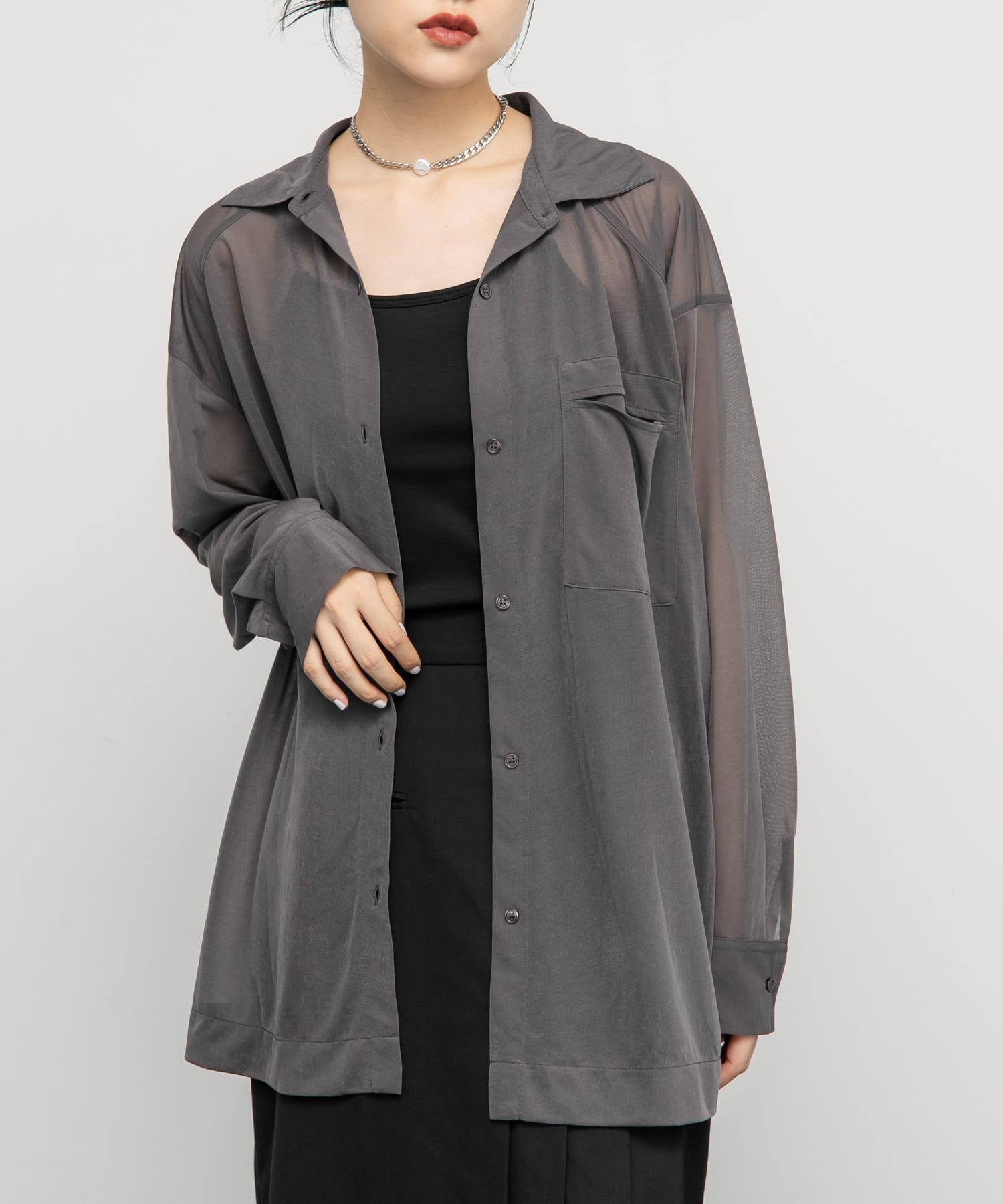 【ケービーエフ/KBF / URBAN RESEARCH】のシアールーズシャツ インテリア・キッズ・メンズ・レディースファッション・服の通販 founy(ファニー) 　ファッション　Fashion　レディースファッション　Fashion for Women　トップス・カットソー　Cut & Sew Tops　シャツ・ブラウス・オフィスカジュアル　Elegant Blouses & Button-Ups　2025年　2025　2025-2026秋冬・A/W　Autumn/Winter 2025–26 AW25–26　冬　Winter / This Winter　コンパクト　Compact, Small Size　ドレープ　Drape, Draping Fabric　ベスト　Vest, Waistcoat　A/W・秋冬　Autumn/Winter　CHARCOAL|ID: prp329100004708568 ipo3291000000034008108