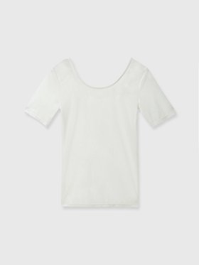 【エイミーイストワール/eimy istoire】のコンパクトベロアトップス 人気、トレンドファッション・服の通販 founy(ファニー) ファッション Fashion レディースファッション Fashion for Women トップス・カットソー Cut & Sew Tops ベロアトップス Velour Tops / Velvet-Look Items インナー Innerwear カッティング Cutting Detail コンパクト Compact, Small Size ストレッチ Stretch, Stretchy Fabric スラックス Slacks, Dress Pants デコルテ Décolleté, Neckline デニム Denim, Jeans Material ビスチェ Bustier, Corset Top フィット Fit, Slim Fit ベロア Velour, Soft Velvet マーメイド Mermaid, Fishtail Silhouette A/W・秋冬 Autumn/Winter 再入荷 Restock / Back in Stock エレガント 上品 Elegant |ID:prp329100004708585