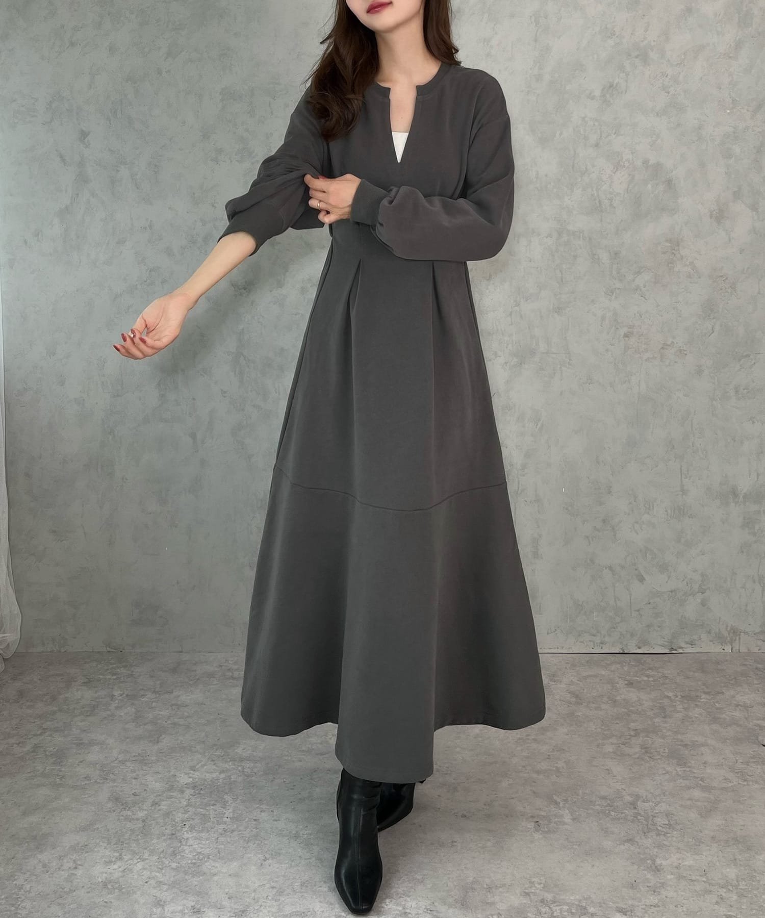 【ジュノア/JUNOAH】のキーネック裏起毛マーメイドワンピース インテリア・キッズ・メンズ・レディースファッション・服の通販 founy(ファニー) 　ファッション　Fashion　レディースファッション　Fashion for Women　ワンピース　Dresses　マーメイド　Mermaid, Fishtail Silhouette　チャコール|ID: prp329100004708688 ipo3291000000034289467