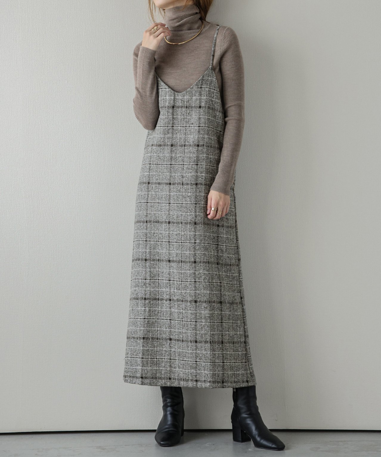 【ラジュール/Lajour】のIラインキャミワンピース インテリア・キッズ・メンズ・レディースファッション・服の通販 founy(ファニー) 　ファッション　Fashion　レディースファッション　Fashion for Women　ワンピース　Dresses　キャミソールワンピース　Camisole Dresses　インナー　Innerwear　カットソー　Cut and Sewn Top　スリット　Slit, Slit Detail　トレンド　Trend, Trending Now　ハイネック　High Neck, Mock Neck　ラップ　Wrap, Wrap Design　ロング　Long, Long-Length　エレガント 上品　Elegant　グレーチェック|ID: prp329100004708709 ipo3291000000034073264