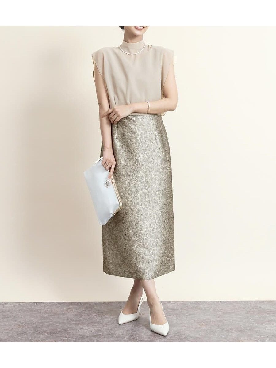 【ヴァン/Vin】のツヤジャガードIラインコンビワンピース インテリア・キッズ・メンズ・レディースファッション・服の通販 founy(ファニー) 　ファッション　Fashion　レディースファッション　Fashion for Women　ワンピース　Dresses　おすすめ　Recommended / Our Picks　コンビ　Combo, Combination Style　シフォン　Chiffon, Lightweight Fabric　スリット　Slit, Slit Detail　タイトスカート　Pencil Skirt, Tight Skirt　ドッキング　Docking, Mixed Material　ペンシル　Pencil, Pencil Skirt　エレガント 上品　Elegant　ゴールド|ID: prp329100004708726 ipo3291000000034570152