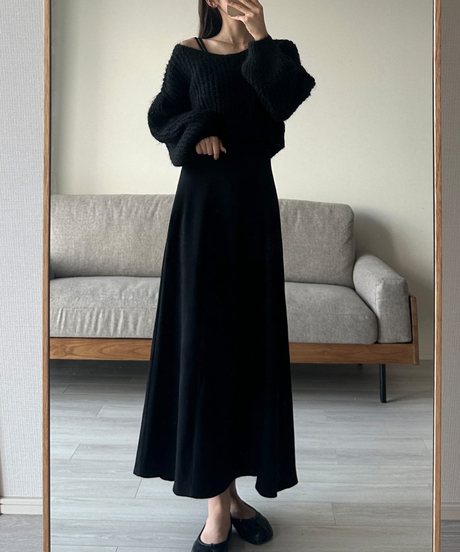 【ジュノア/JUNOAH】のLouere ショートニットトップス+フレアキャミワンピース インテリア・キッズ・メンズ・レディースファッション・服の通販 founy(ファニー) 　ファッション　Fashion　レディースファッション　Fashion for Women　ワンピース　Dresses　キャミソールワンピース　Camisole Dresses　アクリル　Acrylic Material　ブラック|ID: prp329100004708757 ipo3291000000034010652