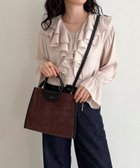 【フレディ&グロスター/FREDY&GLOSTER】のスエード配色底マチ立体ショルダーバッグ 人気、トレンドファッション・服の通販 founy(ファニー) ファッション Fashion レディースファッション Fashion for Women バッグ Bags 2025年 2025 2025-2026秋冬・A/W Autumn/Winter 2025–26 AW25–26 クラシック Classic, Timeless Style ショルダー Shoulder, Shoulder Strap シンプル Simple, Minimal スマート Smart, Elegant タオル Towel, Bath Towel トレンド Trend, Trending Now ハンカチ Handkerchief, Hanky ミックス Mix, Mixed Style モダン Modern, Contemporary リップ Lip, Lip Motif エレガント 上品 Elegant 再入荷 Restock / Back in Stock 財布 Wallet, Purse thumbnail ブラウン|ID: prp329100004708782 ipo3291000000034011106