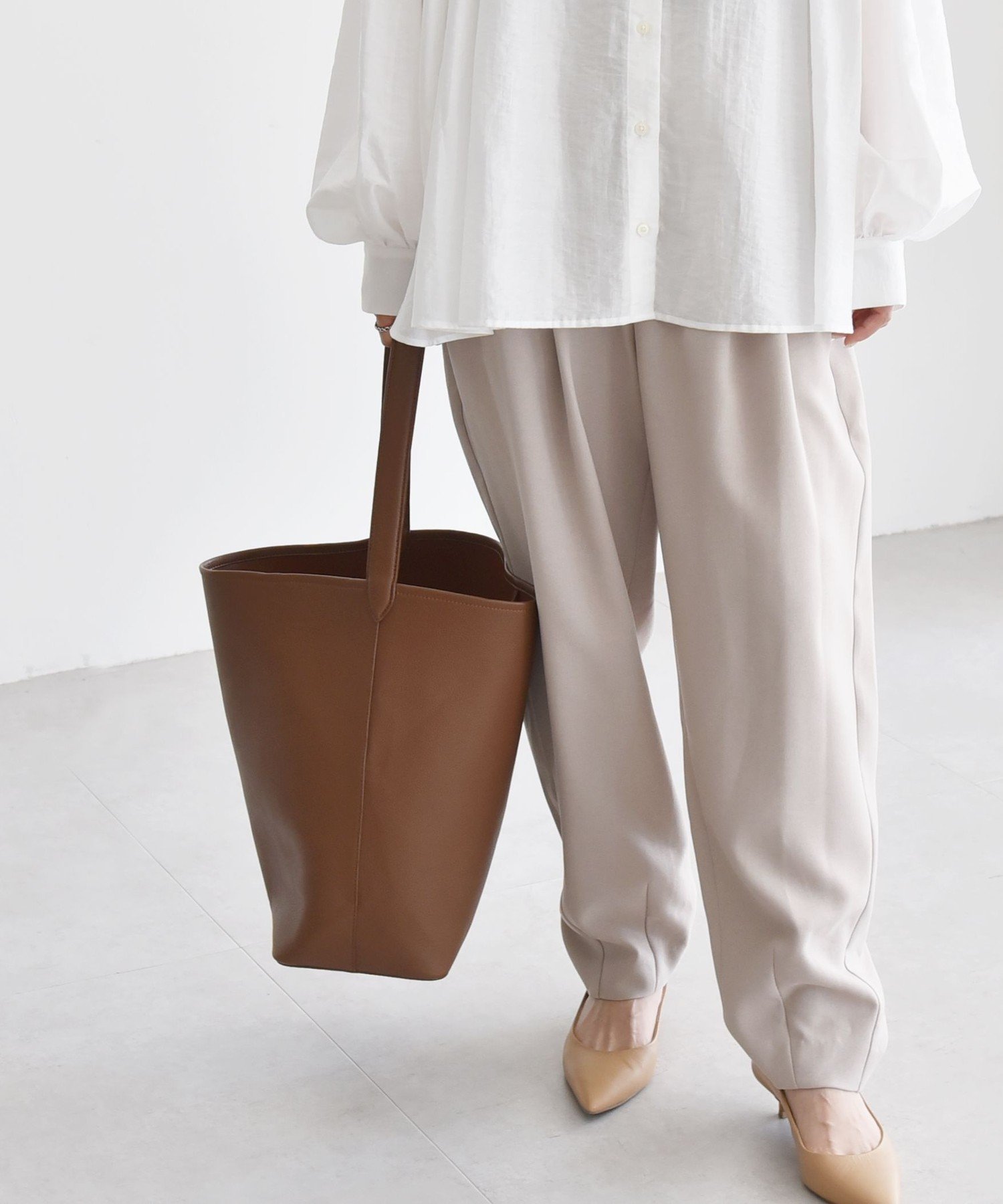【シップス フォー ウィメン/SHIPS】のquaranciel ワンハンドル バケツ トート バッグ(A4対応) 人気、トレンドファッション・服の通販 founy(ファニー) 　ファッション　Fashion　レディースファッション　Fashion for Women　バッグ　Bags　おすすめ　Recommended / Our Picks　シンプル　Simple, Minimal　トレンド　Trend, Trending Now　バケツ　Bucket, Bucket Style　フロント　Front, Front Design　ビジネス 仕事 通勤　Business / Work / Commuting　 other-1|ID: prp329100004708829 ipo3291000000034011905
