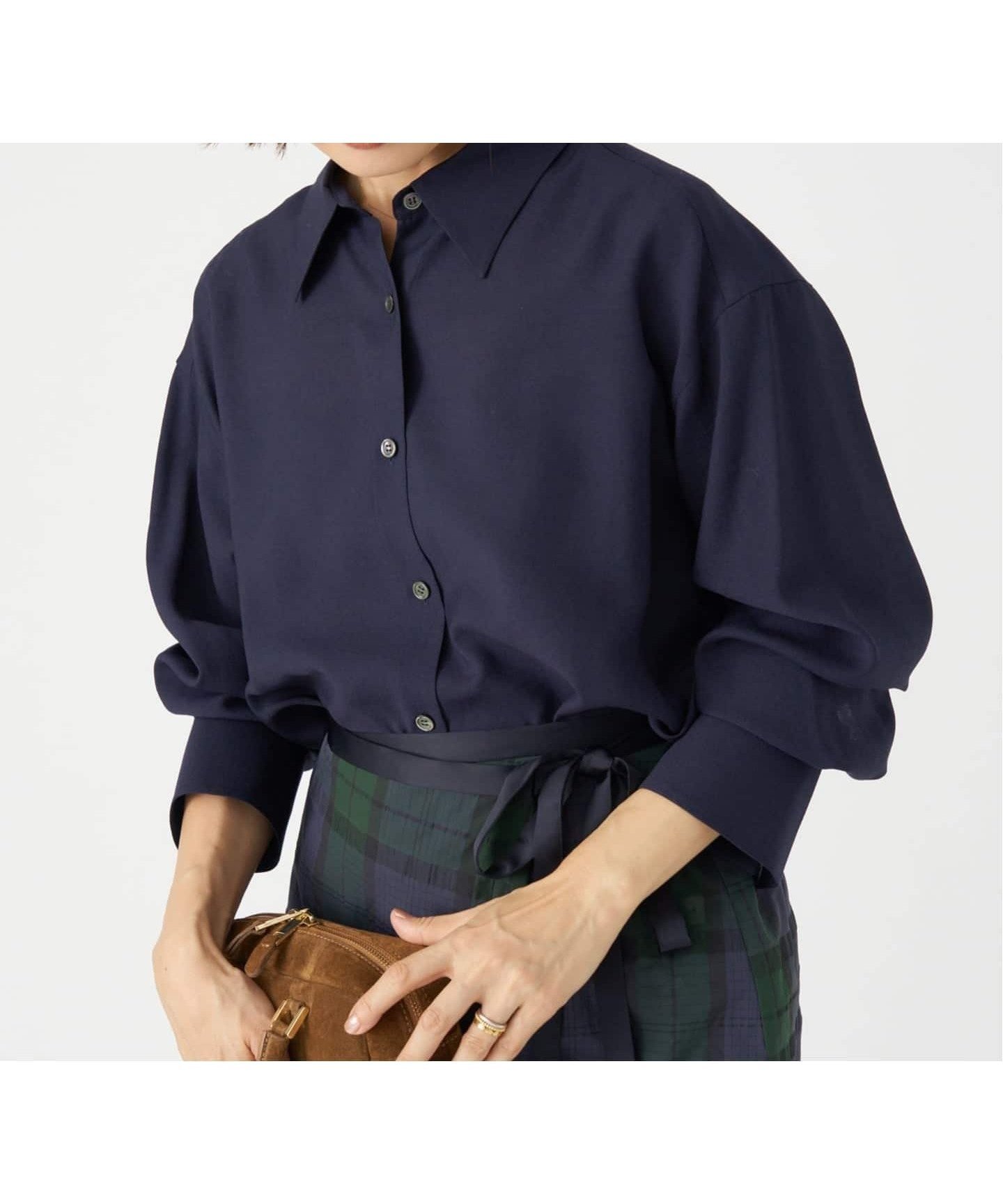 【イエナ/IENA】のソフトシアーシャツ インテリア・キッズ・メンズ・レディースファッション・服の通販 founy(ファニー) 　ファッション　Fashion　レディースファッション　Fashion for Women　トップス・カットソー　Cut & Sew Tops　シャツ・ブラウス・オフィスカジュアル　Elegant Blouses & Button-Ups　2025年　2025　2025-2026秋冬・A/W　Autumn/Winter 2025–26 AW25–26　おすすめ　Recommended / Our Picks　カシュクール　Wrap Design　スマート　Smart, Elegant　スラックス　Slacks, Dress Pants　デニム　Denim, Jeans Material　ミックス　Mix, Mixed Style　リラックス　Relax, Relaxed Fit　エレガント 上品　Elegant　ネイビー|ID: prp329100004708892 ipo3291000000034012626