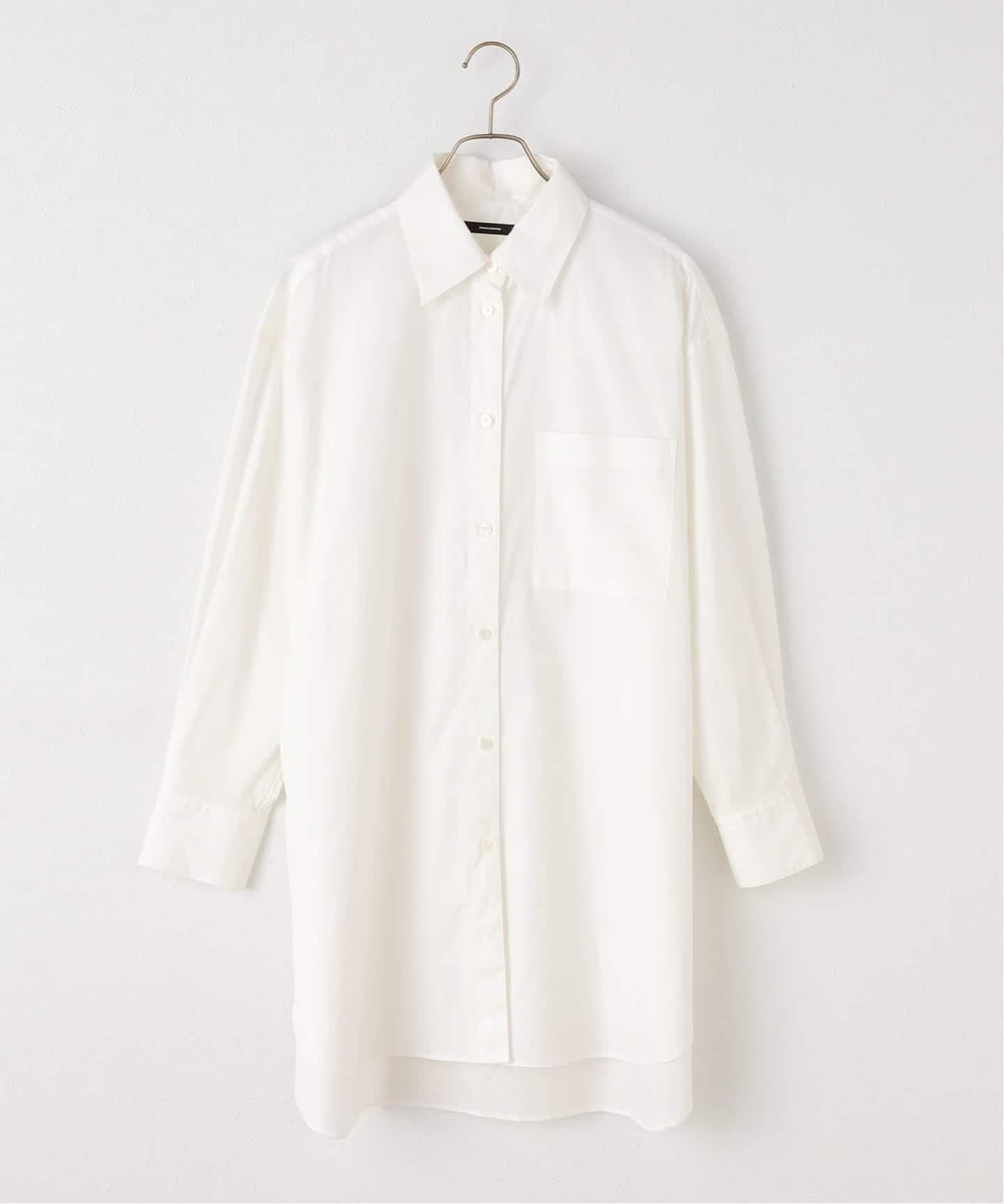 【ジャーナルスタンダード/JOURNAL STANDARD】のコットンオーバーチュニックシャツ インテリア・キッズ・メンズ・レディースファッション・服の通販 founy(ファニー) 　ファッション　Fashion　レディースファッション　Fashion for Women　トップス・カットソー　Cut & Sew Tops　シャツ・ブラウス・オフィスカジュアル　Elegant Blouses & Button-Ups　2025年　2025　2025-2026秋冬・A/W　Autumn/Winter 2025–26 AW25–26　インナー　Innerwear　スマート　Smart, Elegant　チュニック　Tunic, Long Top　ホワイト|ID: prp329100004708956 ipo3291000000034013345