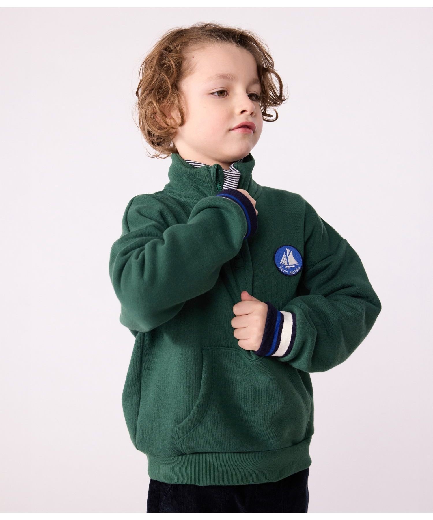 【プチバトー/PETIT BATEAU / KIDS】のスウェットプルオーバー 人気、トレンドファッション・服の通販 founy(ファニー) 　ファッション　Fashion　キッズファッション　Fashion for Kids　トップス・カットソー　Cut & Sew Tops　デニム　Denim, Jeans Material　人気　Popular, Best Seller　定番　Standard, Basic Item　 other-1|ID: prp329100004708983 ipo3291000000034119329
