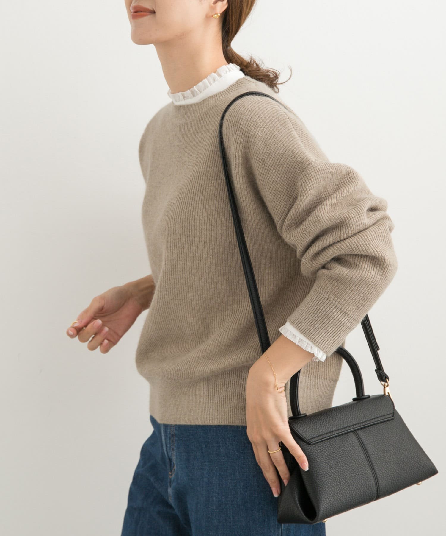 【アーバンリサーチ ドアーズ/URBAN RESEARCH DOORS】の針抜きフラフィーニット インテリア・キッズ・メンズ・レディースファッション・服の通販 founy(ファニー) 　ファッション　Fashion　レディースファッション　Fashion for Women　トップス・カットソー　Cut & Sew Tops　ニット　Knit Tops & Sweaters　2024年　2024　2024-2025秋冬・A/W　Autumn/Winter 2024–25 AW24–25　冬　Winter / This Winter　おすすめ　Recommended / Our Picks　アンゴラ　Angora Knitwear　インナー　Innerwear　カットソー　Cut and Sewn Top　ダブル　Double, Double-Breasted　フェイス　Face, Facial Design　フラット　Flat, Flat Shoes　A/W・秋冬　Autumn/Winter　BEIGE|ID: prp329100004709071 ipo3291000000034014503