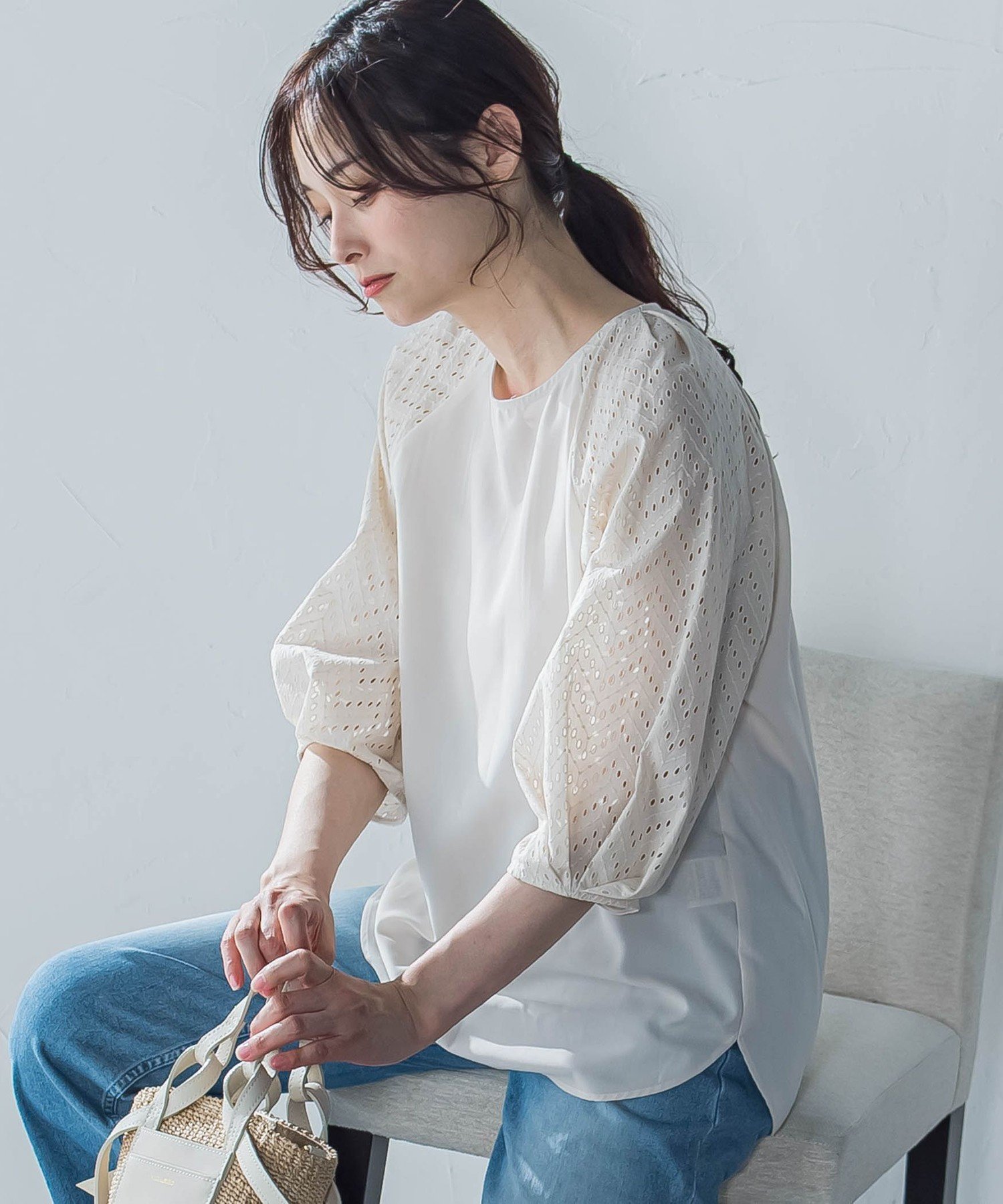 【ロートレ アモン/LAUTRE AMONT】の【WEB限定】ローンレース切り替えブラウス インテリア・キッズ・メンズ・レディースファッション・服の通販 founy(ファニー) 　ファッション　Fashion　レディースファッション　Fashion for Women　トップス・カットソー　Cut & Sew Tops　シャツ・ブラウス・オフィスカジュアル　Elegant Blouses & Button-Ups　秋　Autumn　ドッキング　Docking, Mixed Material　バランス　Balance, Style Balance　フラット　Flat, Flat Shoes　ボトム　Bottoms, Lower Wear　レース　Lace, Lace Fabric　ロング　Long, Long-Length　夏　Summer　エレガント 上品　Elegant　ビジネス 仕事 通勤　Business / Work / Commuting　ベージュ|ID: prp329100004709139 ipo3291000000034015087