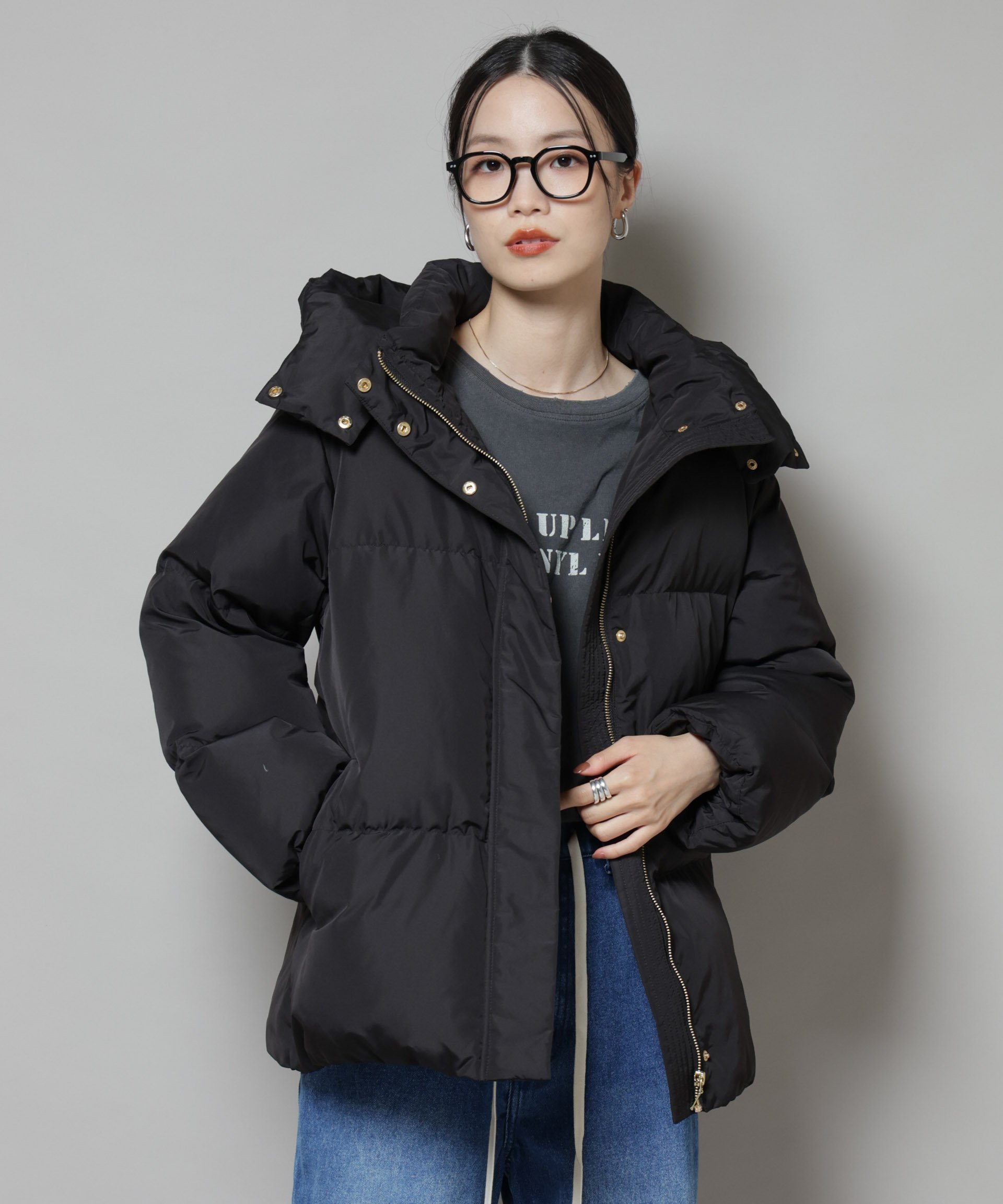 【ナノ ユニバース/nano universe】の撥水加工 フードショートダウンコート インテリア・キッズ・メンズ・レディースファッション・服の通販 founy(ファニー) ファッション Fashion レディースファッション Fashion for Women アウター Coat / Outerwear Collection コート・ロングコート・ピーコート Long Coats, Peacoats & More ダウンジャケット・軽量ダウン Warm & Lightweight Down Jackets アクセサリー Fashion Accessories 軽量 Lightweight, Ultra Light スタンド Stand Collar, Upright Stand ダウン Down, Puffer 時計 Watch, Wristwatch フェザー Feather, Feather Detail アウトレット Outlet / Clearance 2025年 2025 2025-2026秋冬・A/W Autumn/Winter 2025–26 AW25–26 ブラック|ID: prp329100004709829 ipo3291000000035019334