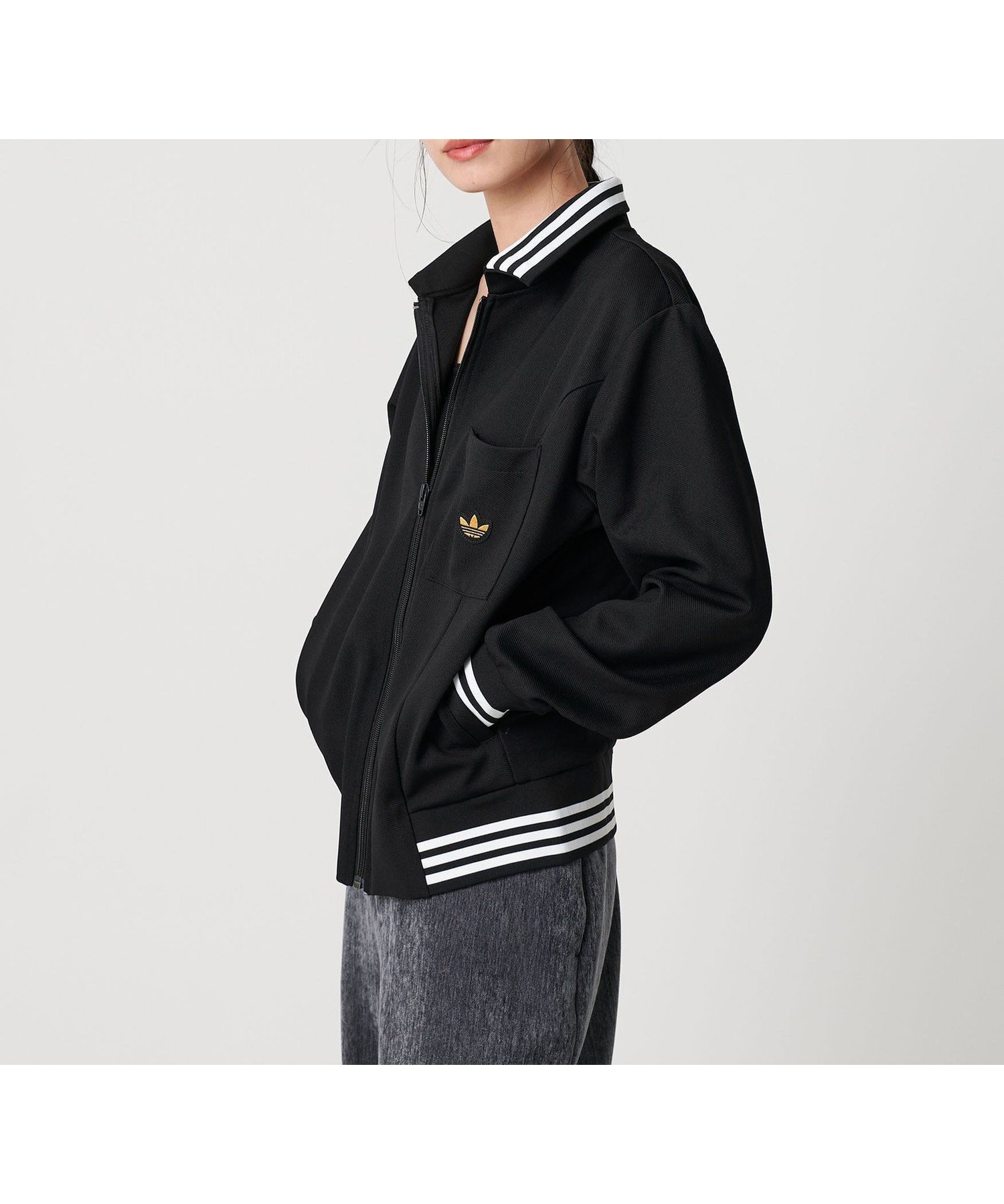 【ビューティ&ユース ユナイテッドアローズ/BEAUTY&YOUTH / UNITED ARROWS】の【別注】 adidas Originals レトロ ブルゾン インテリア・キッズ・メンズ・レディースファッション・服の通販 founy(ファニー)  ファッション Fashion レディースファッション Fashion for Women アウター Coat / Outerwear Collection ブルゾンジャケット・スポーティアウター Blouson Jackets スペシャル Special, Limited Edition スポーツ Sports, Activewear トレンド Trend, Trending Now フェミニン Feminine, Girly ブルゾン Blouson, Bomber Jacket ポケット Pocket, Pocket Detail 別注 Limited Edition, Custom Order ミックス Mix, Mixed Style ミニスカート Mini Skirt, Short Skirt メンズ Men's, Menswear ロング Long, Long-Length ワイド Wide, Wide Fit おすすめ Recommended / Our Picks BLACK|ID: prp329100004709944 ipo3291000000034239497