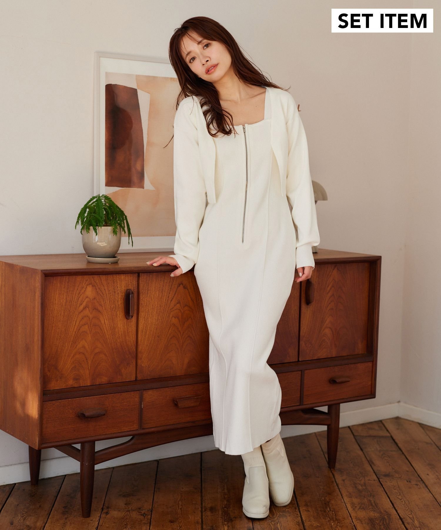 【ミスティ ウーマン/mysty woman】のZIPニットワンピース*ボレロSET インテリア・キッズ・メンズ・レディースファッション・服の通販 founy(ファニー) 　ファッション　Fashion　レディースファッション　Fashion for Women　アウター　Coat / Outerwear Collection　ボレロ・ショート丈ジャケット / ドレス羽織りに　Boleros & Short Jackets　ワンピース　Dresses　ニットワンピース　Knit Dresses　クロップド　Cropped, Short Length　ノースリーブ　Sleeveless, No-Sleeve　フィット　Fit, Slim Fit　ボレロ　Bolero, Short Cardigan　オフ05|ID: prp329100004710252 ipo3291000000034051125