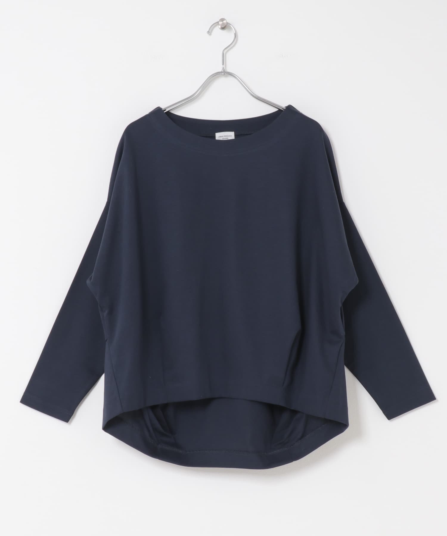 【アーバンリサーチ ドアーズ/URBAN RESEARCH DOORS】のコットンバックタック長袖プルオーバー インテリア・キッズ・メンズ・レディースファッション・服の通販 founy(ファニー) ファッション Fashion レディースファッション Fashion for Women トップス・カットソー Cut & Sew Tops カジュアルプルオーバー・ニットトップス Pullovers & Knit Tops / Casual Pullovers バッグ Bags 2025年 2025 2025-2026秋冬・A/W Autumn/Winter 2025–26 AW25–26 冬 Winter / This Winter カットソー Cut and Sewn Top ギャザー Gathered, Ruffled シンプル Simple, Minimal スリーブ Sleeve, Long Sleeve / Short Sleeve フロント Front, Front Design ロング Long, Long-Length ワイド Wide, Wide Fit エレガント 上品 Elegant 人気 Popular, Best Seller 定番 Standard, Basic Item A/W・秋冬 Autumn/Winter 長袖 Long Sleeve, Full Sleeve NAVY|ID: prp329100004711754 ipo3291000000034088785