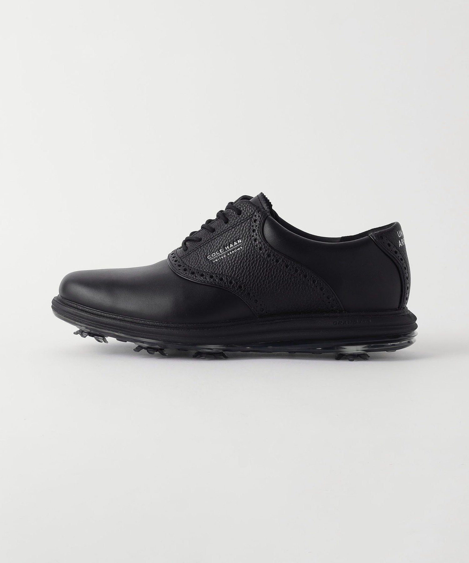 【ユナイテッドアローズ/UNITED ARROWS / MEN】の【別注】 COLE HAAN*UNITED ARROWS メンズ Originalgrand Saddle/ゴルフシューズ インテリア・キッズ・メンズ・レディースファッション・服の通販 founy(ファニー) 　ファッション　Fashion　メンズファッション　Fashion for Men　シューズ・靴　Shoes　アクセサリー　Fashion Accessories　インソール　Shoe Insole　エレガント 上品　Elegant　クラシカル　Classical, Vintage-Inspired　シューズ　Shoes, Footwear　ダブル　Double, Double-Breasted　パフォーマンス　Performance, Active Function　別注　Limited Edition, Custom Order　メンズ　Men's, Menswear　モノトーン　Monotone, Black and White　ワーク　Workwear, Utility Style　ゴルフ　Golf　BLACK|ID: prp329100004711837 ipo3291000000034034704