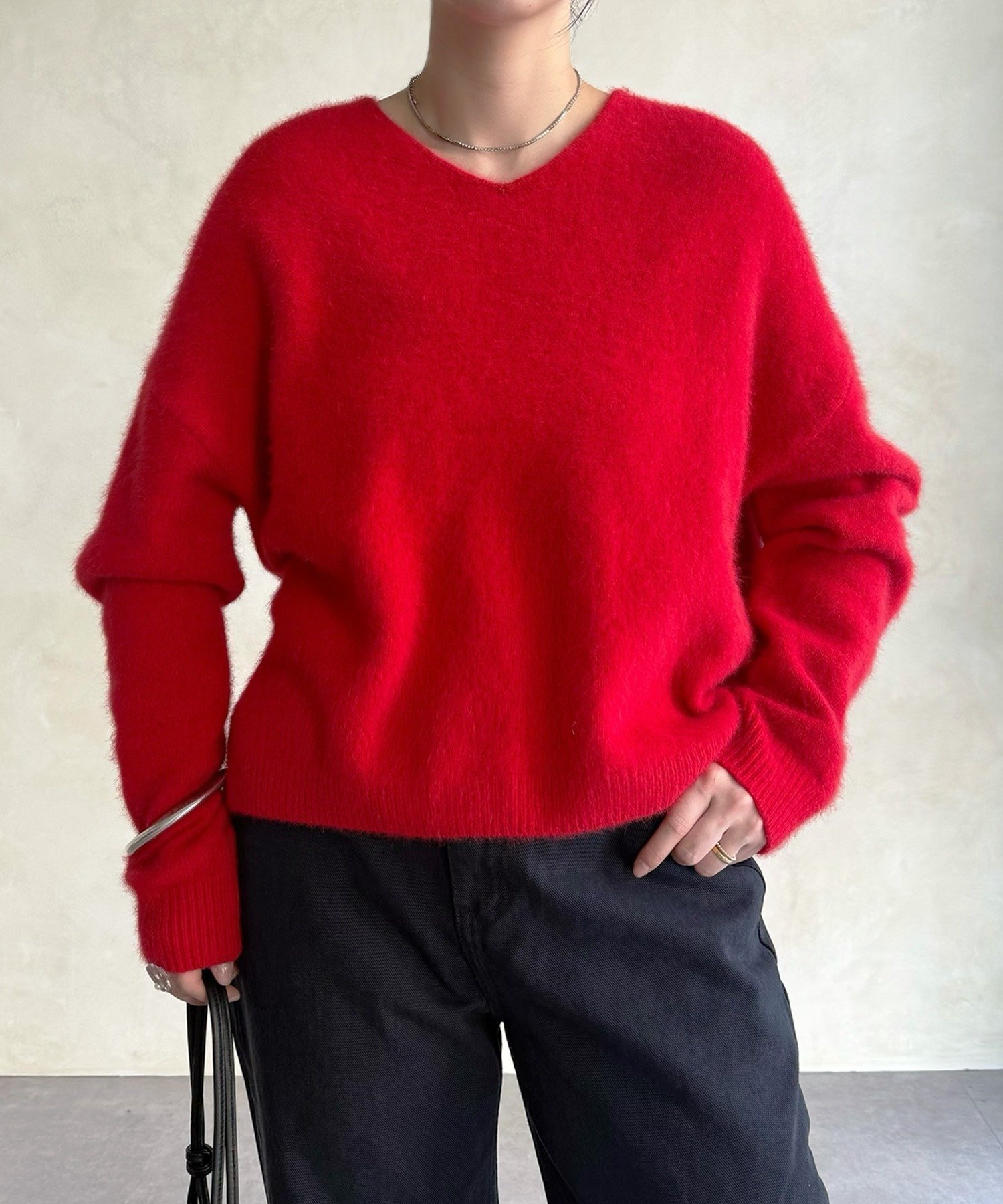 【ビアズリー/BEARDSLEY】のFOXウールVネックニット インテリア・キッズ・メンズ・レディースファッション・服の通販 founy(ファニー) ファッション Fashion レディースファッション Fashion for Women トップス・カットソー Cut & Sew Tops ニット Knit Tops & Sweaters Vネックトップス V-Neck Tops / V-Cut Neckline Shirts コンパクト Compact, Small Size フォックス Fox, Fox Fur フロント Front, Front Design ボトム Bottoms, Lower Wear ボーダー Border, Stripe 再入荷 Restock / Back in Stock おすすめ Recommended / Our Picks レッド|ID: prp329100004711959 ipo3291000000034732931