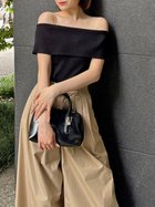 【スナイデル/SNIDEL】のオフショルニットプルオーバー 人気、トレンドファッション・服の通販 founy(ファニー) ファッション Fashion レディースファッション Fashion for Women トップス・カットソー Cut & Sew Tops ニット Knit Tops & Sweaters カジュアルプルオーバー・ニットトップス Pullovers & Knit Tops / Casual Pullovers おすすめ Recommended / Our Picks スマート Smart, Elegant ボトム Bottoms, Lower Wear モノトーン Monotone, Black and White 夏 Summer thumbnail BLK[009]|ID: prp329100004712261 ipo3291000000034037748
