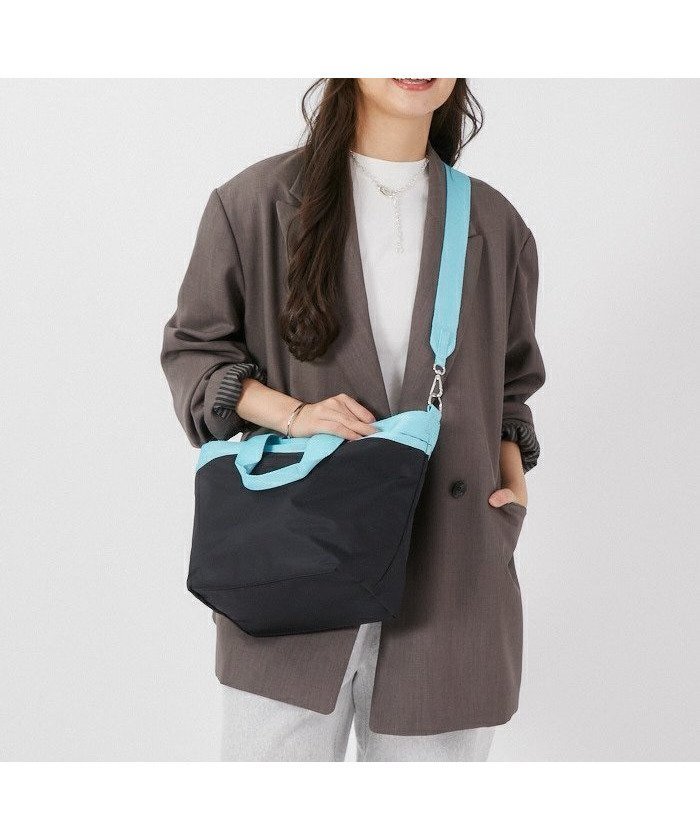 【レスポートサック/LeSportsac】の【公式】レスポートサック トートバッグ 1116LB36 LeSportsac インテリア・キッズ・メンズ・レディースファッション・服の通販 founy(ファニー) https://founy.com/ ファッション Fashion レディースファッション Fashion for Women バッグ Bags スポーツウェア Functional & Stylish Sportswear スポーツバッグ・ジム用ポーチ・バックパック Gym Bag / Sports Backpack / Pouch for Training 軽量 Lightweight, Ultra Light 財布 Wallet, Purse トラベル Travel, Travel Gear ポケット Pocket, Pocket Detail 無地 Plain, Solid Color 旅行 Travel |ID: prp329100004712322 ipo3291000000034038456