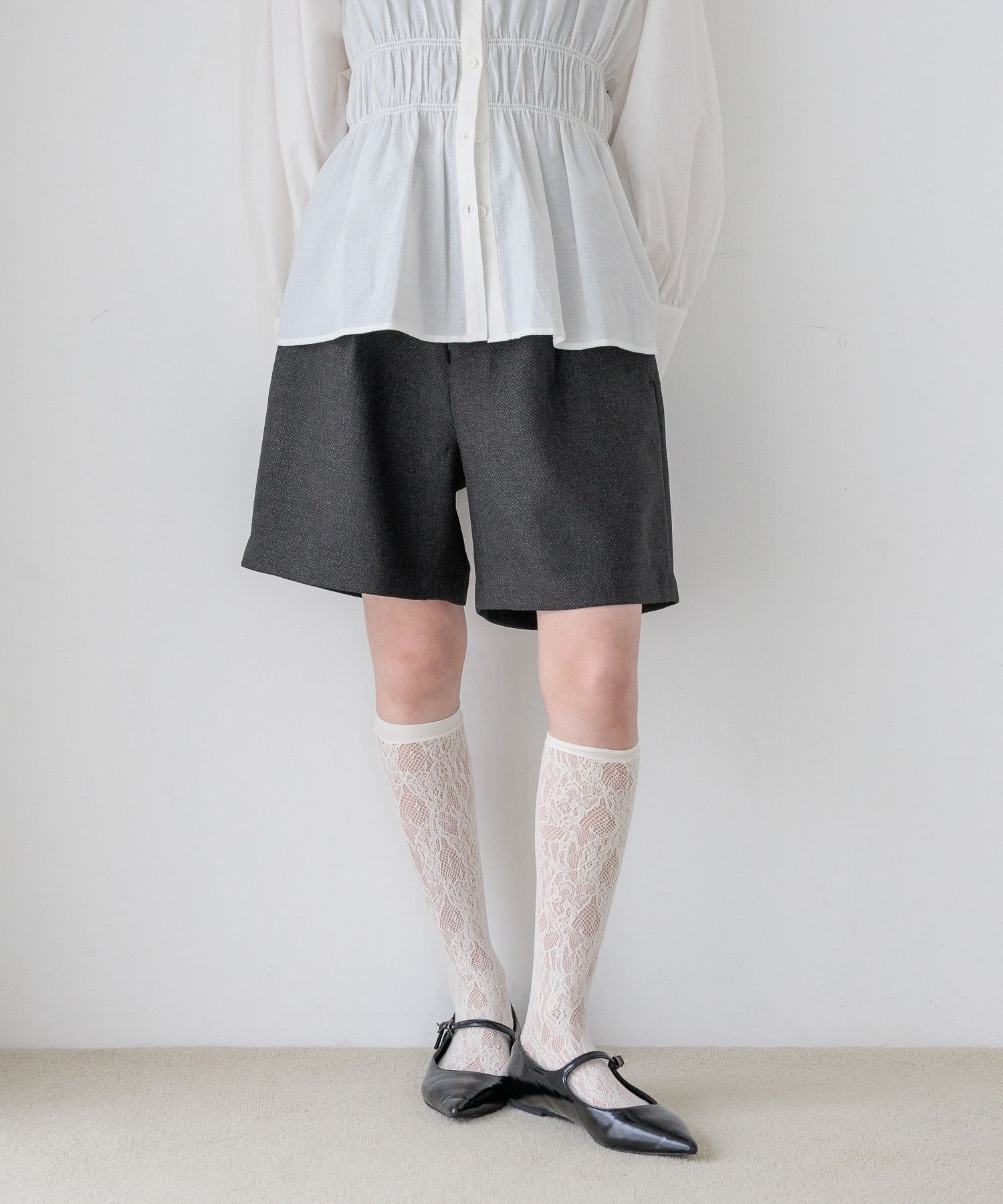 【ローリーズファーム/LOWRYS FARM】のラナテックショートパンツ インテリア・キッズ・メンズ・レディースファッション・服の通販 founy(ファニー) 　ファッション　Fashion　レディースファッション　Fashion for Women　パンツ　Pants & Trousers　ショートパンツ・ハーフパンツ　High-Waisted & Relaxed Shorts　おすすめ　Recommended / Our Picks　ショート　Short, Short Length　シンプル　Simple, Minimal　セットアップ　Set-Up, Coordinated Outfit　フロント　Front, Front Design　ブルゾン　Blouson, Bomber Jacket　ベーシック　Basic, Essential　定番　Standard, Basic Item　チャコールグレー|ID: prp329100004712403 ipo3291000000034039461