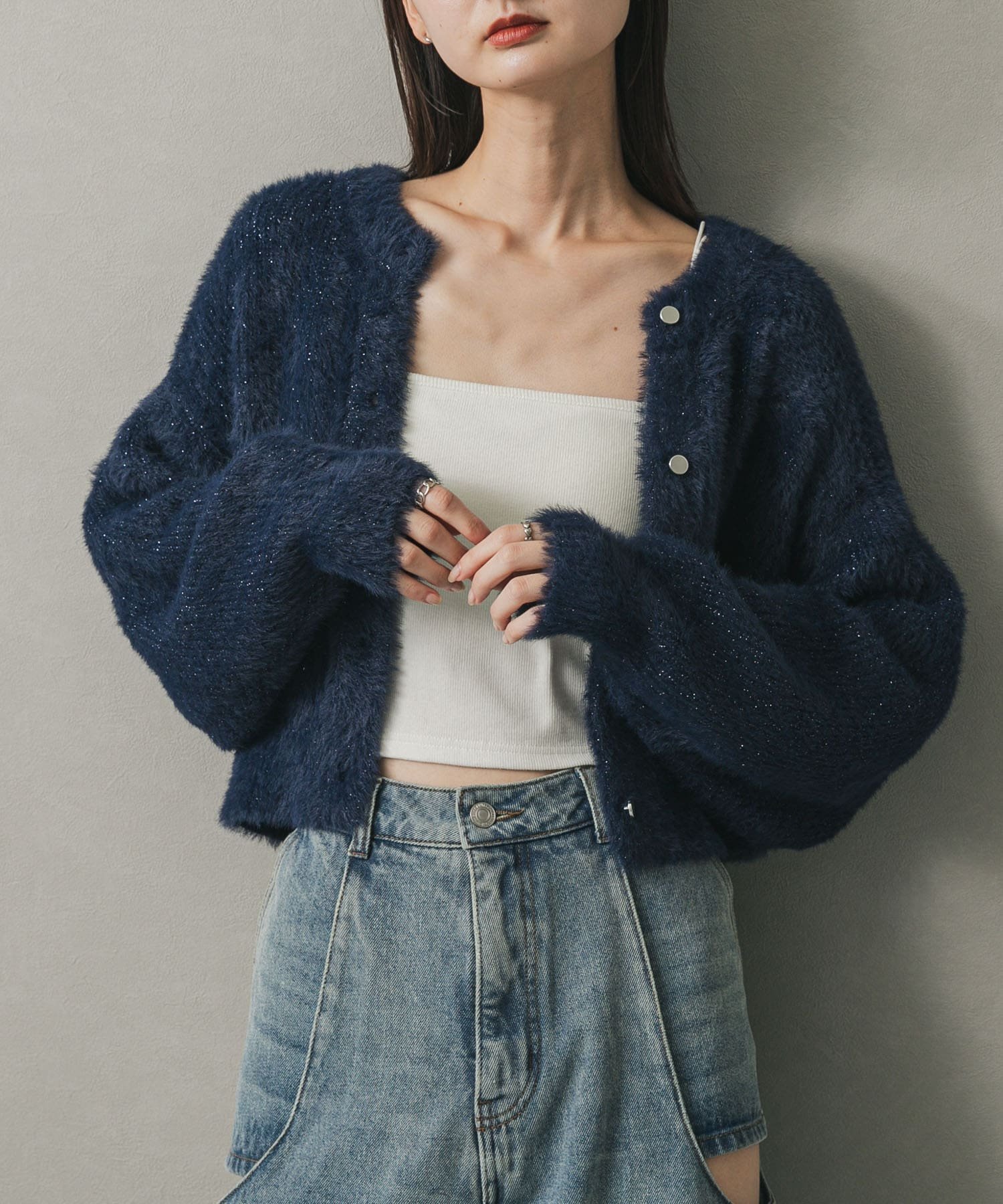 【センスオブプレイス/SENSE OF PLACE by URBAN RESEARCH】の『一部WEB限定カラー』ラメシャギークロップドカーディガン インテリア・キッズ・メンズ・レディースファッション・服の通販 founy(ファニー) 　ファッション　Fashion　レディースファッション　Fashion for Women　トップス・カットソー　Cut & Sew Tops　カーディガン・羽織り　Layered Style Cardigans　2025年　2025　2025-2026秋冬・A/W　Autumn/Winter 2025–26 AW25–26　冬　Winter / This Winter　カーディガン　Cardigan, Knitwear　ショート　Short, Short Length　A/W・秋冬　Autumn/Winter　NAVY|ID: prp329100004713238 ipo3291000000034325548