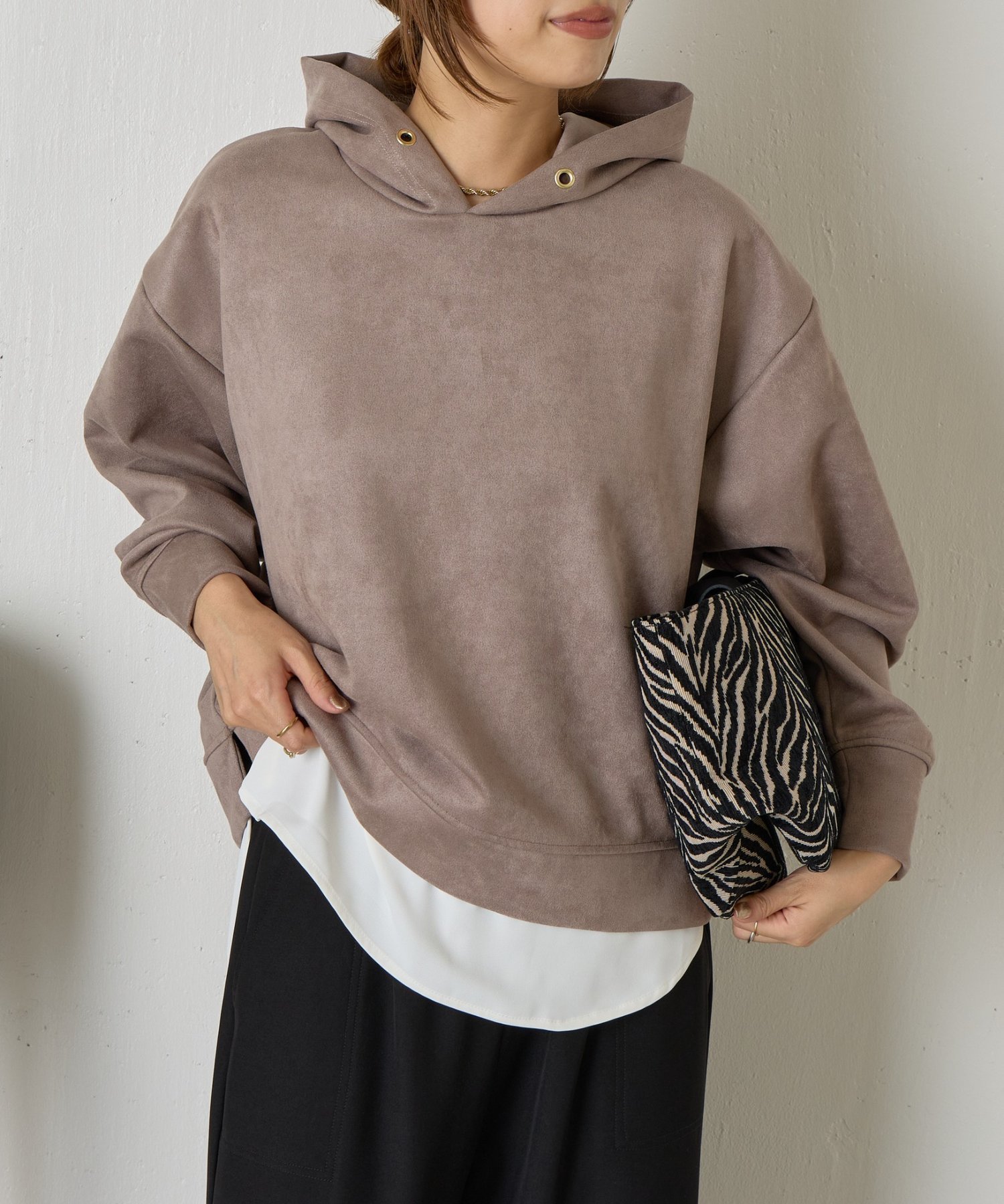 【ジェナ エスパス メルヴェイユ/Jena espace merveilleux】のフェイクスエードセットアップ インテリア・キッズ・メンズ・レディースファッション・服の通販 founy(ファニー) 　ファッション　Fashion　レディースファッション　Fashion for Women　セットアップ　Matching Sets　ストレート　Straight, Straight Cut　スマート　Smart, Elegant　セットアップ　Set-Up, Coordinated Outfit　トレンド　Trend, Trending Now　再入荷　Restock / Back in Stock　おすすめ　Recommended / Our Picks　グレー|ID: prp329100004713427 ipo3291000000034050567