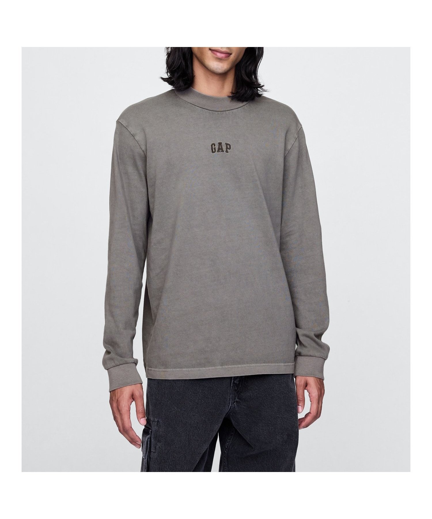 【ギャップ/GAP】のモックネック GAPロゴTシャツ インテリア・キッズ・メンズ・レディースファッション・服の通販 founy(ファニー)  ファッション Fashion レディースファッション Fashion for Women トップス・カットソー Cut & Sew Tops シャツ・ブラウス・オフィスカジュアル Elegant Blouses & Button-Ups ロングTシャツ・Tシャツ Longline T-Shirts & Tees おすすめ Recommended / Our Picks ストレート Straight, Straight Cut フィット Fit, Slim Fit フロント Front, Front Design モックネック Mock Neck, Short Turtleneck リラックス Relax, Relaxed Fit 長袖 Long Sleeve, Full Sleeve SHARK_FIN|ID: prp329100004713550 ipo3291000000034238659