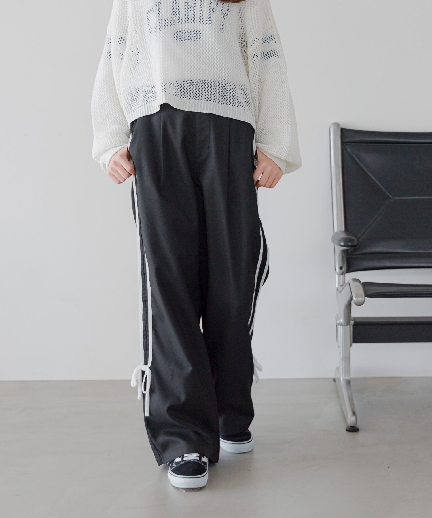 【グローバルワーク/GLOBAL WORK / KIDS】のイージーケアリボンラインパンツ/キッズ/286178 インテリア・キッズ・メンズ・レディースファッション・服の通販 founy(ファニー) 　ファッション　Fashion　キッズファッション　Fashion for Kids　ボトムス　Bottoms　おすすめ　Recommended / Our Picks　ガーリー　Girly, Feminine Style　トレンド　Trend, Trending Now　ベルベット　Velvet, Velvety　ベーシック　Basic, Essential　リボン　Ribbon, Bow　ワイド　Wide, Wide Fit　冬　Winter / This Winter　ブラック09|ID: prp329100004713715 ipo3291000000034053843