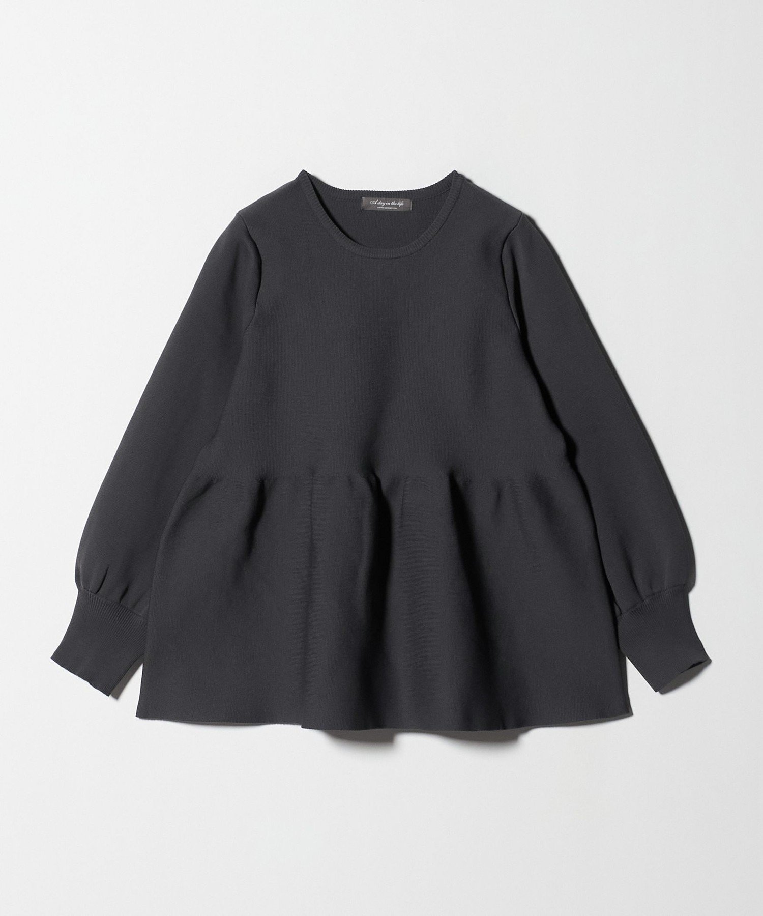 【ユナイテッドアローズ/UNITED ARROWS】のペプラムニット -ウォッシャブル- A DAY IN THE LIFE インテリア・キッズ・メンズ・レディースファッション・服の通販 founy(ファニー) 　ファッション　Fashion　レディースファッション　Fashion for Women　トップス・カットソー　Cut & Sew Tops　ニット　Knit Tops & Sweaters　ウォッシャブル　Machine Washable　トレンド　Trend, Trending Now　バランス　Balance, Style Balance　フォルム　Silhouette, Form　ペプラム　Peplum, Flared Hem　アウトレット　Outlet / Clearance　おすすめ　Recommended / Our Picks　エレガント 上品　Elegant　ビジネス 仕事 通勤　Business / Work / Commuting　DK.GRAY|ID: prp329100004715225 ipo3291000000034512362