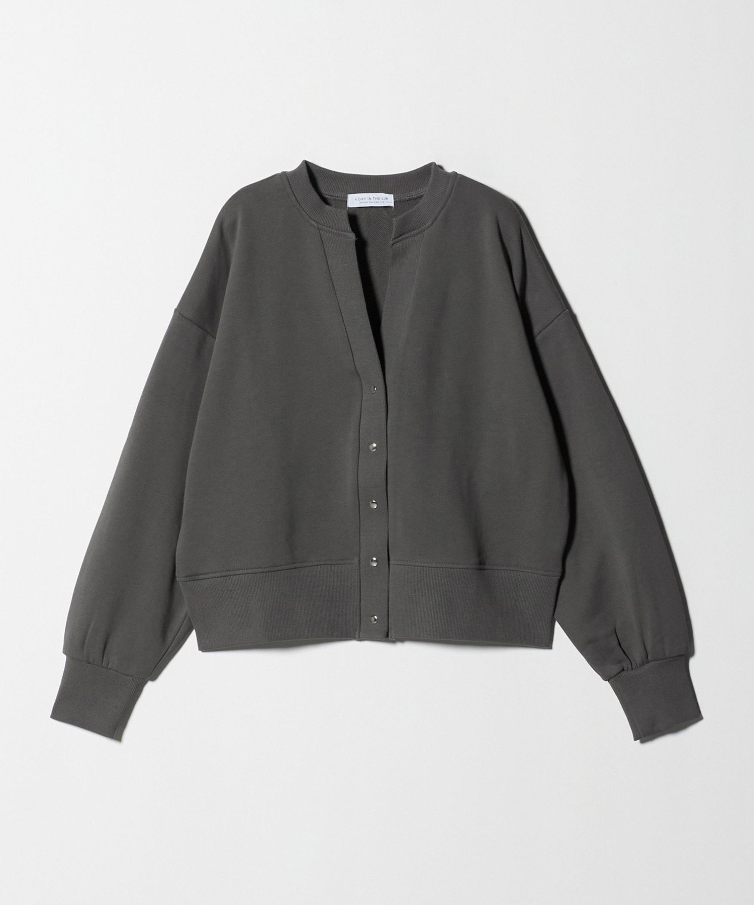 【ユナイテッドアローズ/UNITED ARROWS】のウラケ キーネックカーディガン A DAY IN THE LIFE インテリア・キッズ・メンズ・レディースファッション・服の通販 founy(ファニー) 　ファッション　Fashion　レディースファッション　Fashion for Women　トップス・カットソー　Cut & Sew Tops　カーディガン・羽織り　Layered Style Cardigans　洗える　Machine Washable　カーディガン　Cardigan, Knitwear　デニム　Denim, Jeans Material　トレンド　Trend, Trending Now　バランス　Balance, Style Balance　アウトレット　Outlet / Clearance　ビジネス 仕事 通勤　Business / Work / Commuting　DK.GRAY|ID: prp329100004715306 ipo3291000000034067854