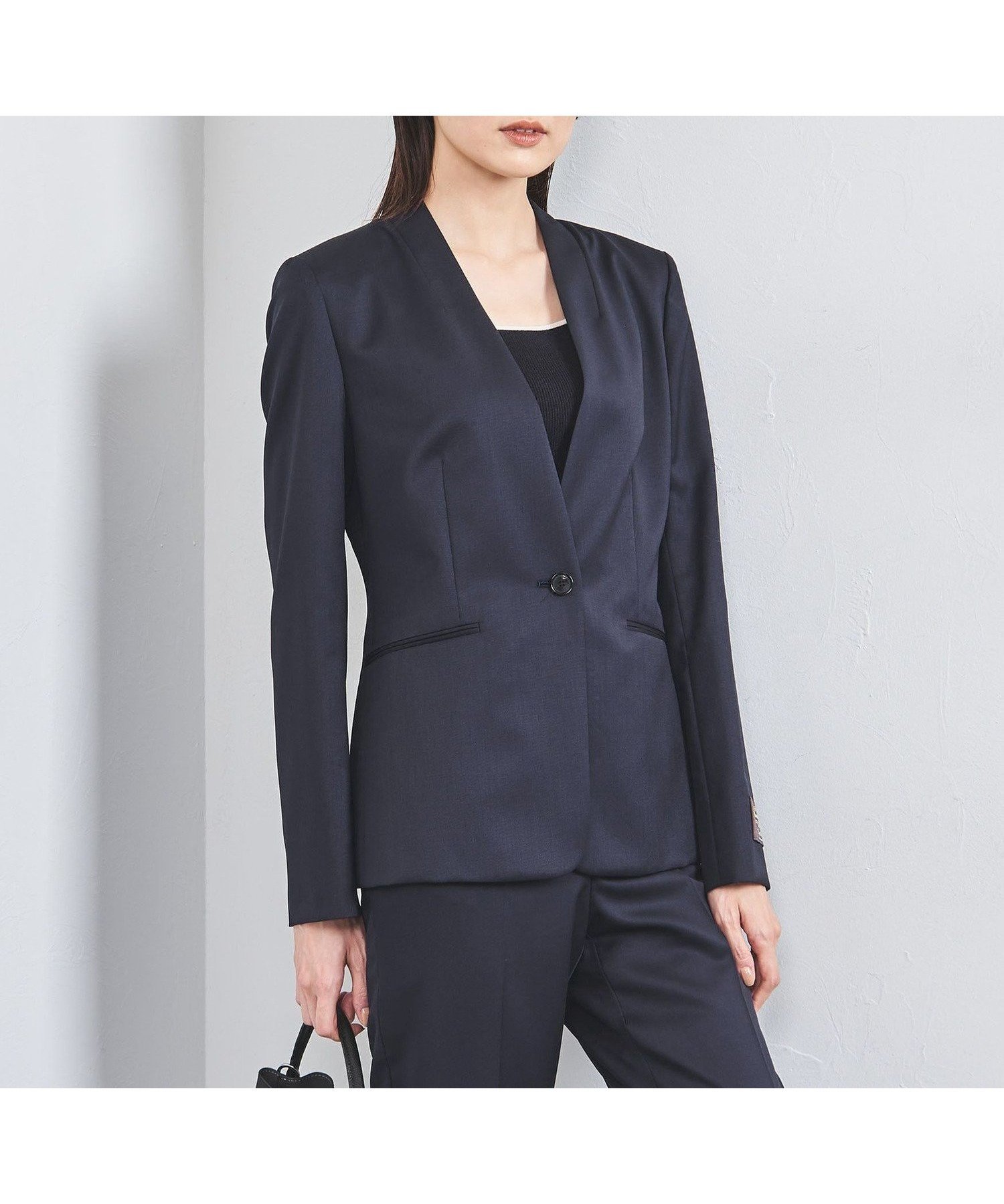 【ユナイテッドアローズ/UNITED ARROWS】のCANONICO ノーラペル ジャケット インテリア・キッズ・メンズ・レディースファッション・服の通販 founy(ファニー) 　ファッション　Fashion　レディースファッション　Fashion for Women　アウター　Coat / Outerwear Collection　レディースジャケット・軽アウター　Jackets　イタリア　Italy　インナー　Innerwear　シェイプ　Shape, Slim Fit　ジャケット　Jacket, Outerwear　セットアップ　Set-Up, Coordinated Outfit　フロント　Front, Front Design　アウトレット　Outlet / Clearance　おすすめ　Recommended / Our Picks　夏　Summer　エレガント 上品　Elegant　NAVY|ID: prp329100004716077 ipo3291000000034074111
