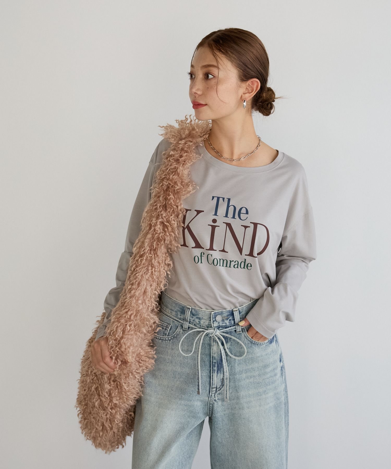 【ベイフロー/BAYFLOW】のスムースタッチプリント長袖Tシャツ インテリア・キッズ・メンズ・レディースファッション・服の通販 founy(ファニー) 　ファッション　Fashion　レディースファッション　Fashion for Women　トップス・カットソー　Cut & Sew Tops　シャツ・ブラウス・オフィスカジュアル　Elegant Blouses & Button-Ups　ロングTシャツ・Tシャツ　Longline T-Shirts & Tees　インナー　Innerwear　秋　Autumn　ストレッチ　Stretch, Stretchy Fabric　スリット　Slit, Slit Detail　トレンド　Trend, Trending Now　定番　Standard, Basic Item　人気　Popular, Best Seller　長袖　Long Sleeve, Full Sleeve　フロント　Front, Front Design　ブルゾン　Blouson, Bomber Jacket　プリント　Print, Printed Pattern　半袖　Short Sleeve, Half Sleeve　おすすめ　Recommended / Our Picks　グレー15|ID: prp329100004717117 ipo3291000000034320444
