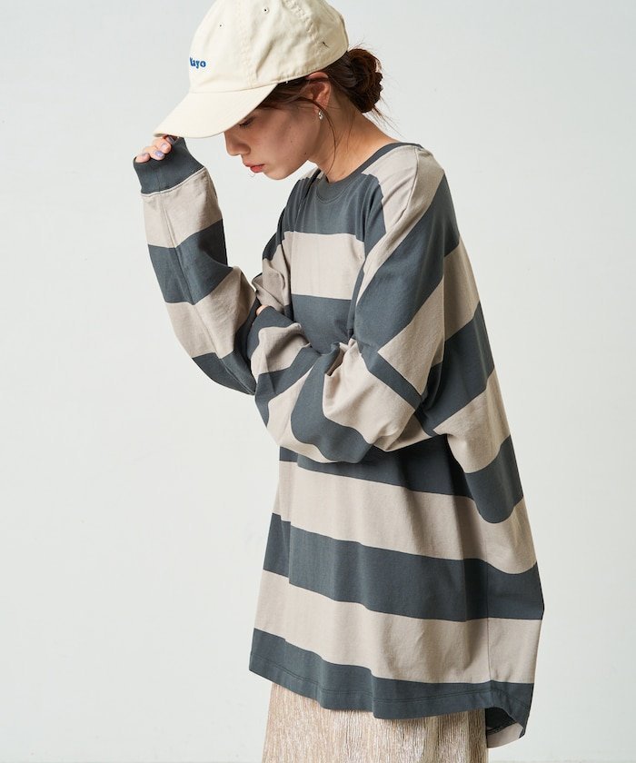 【フリークスストア/FREAK'S STORE】のワイドボーダー ロングスリーブ Tシャツ【限定展開】 24AW インテリア・キッズ・メンズ・レディースファッション・服の通販 founy(ファニー) 　ファッション　Fashion　レディースファッション　Fashion for Women　トップス・カットソー　Cut & Sew Tops　シャツ・ブラウス・オフィスカジュアル　Elegant Blouses & Button-Ups　ロングTシャツ・Tシャツ　Longline T-Shirts & Tees　カットソー　Cut and Sewn Top　スリーブ　Sleeve, Long Sleeve / Short Sleeve　チュニック　Tunic, Long Top　定番　Standard, Basic Item　人気　Popular, Best Seller　ビッグ　Big, Oversized　ベーシック　Basic, Essential　ボーダー　Border, Stripe　ラウンド　Round, Round Neck　ロング　Long, Long-Length　ワイド　Wide, Wide Fit　A/W・秋冬　Autumn/Winter　冬　Winter / This Winter　おすすめ　Recommended / Our Picks　2024年　2024　2024-2025秋冬・A/W　Autumn/Winter 2024–25 AW24–25　グリーン×ライトグレー|ID: prp329100004717291 ipo3291000000034083823