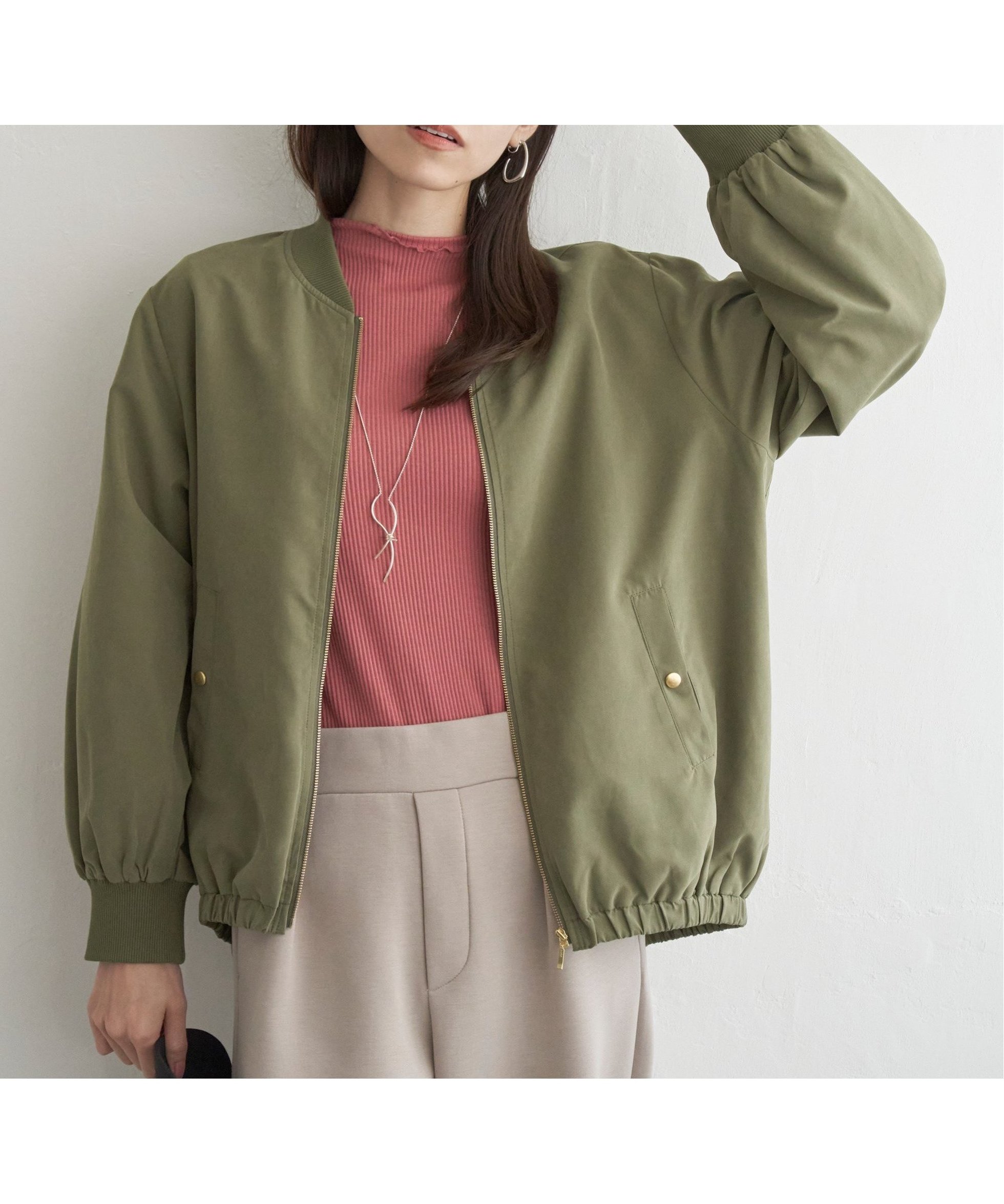 【イッカ/ikka】のリブブルゾン インテリア・キッズ・メンズ・レディースファッション・服の通販 founy(ファニー) 　ファッション　Fashion　レディースファッション　Fashion for Women　アウター　Coat / Outerwear Collection　ブルゾンジャケット・スポーティアウター　Blouson Jackets　ショート　Short, Short Length　シンプル　Simple, Minimal　スポーティ　Sporty, Casual Athletic　なめらか　Smooth, Silky Texture　ピーチ　Peach, Soft Touch　ブルゾン　Blouson, Bomber Jacket　ボトム　Bottoms, Lower Wear　ポケット　Pocket, Pocket Detail　羽織　Haori, Light Jacket　メタル　Metal, Metal Parts　ワイド　Wide, Wide Fit　A/W・秋冬　Autumn/Winter　おすすめ　Recommended / Our Picks　エレガント 上品　Elegant　カーキ|ID: prp329100004717301 ipo3291000000034083911
