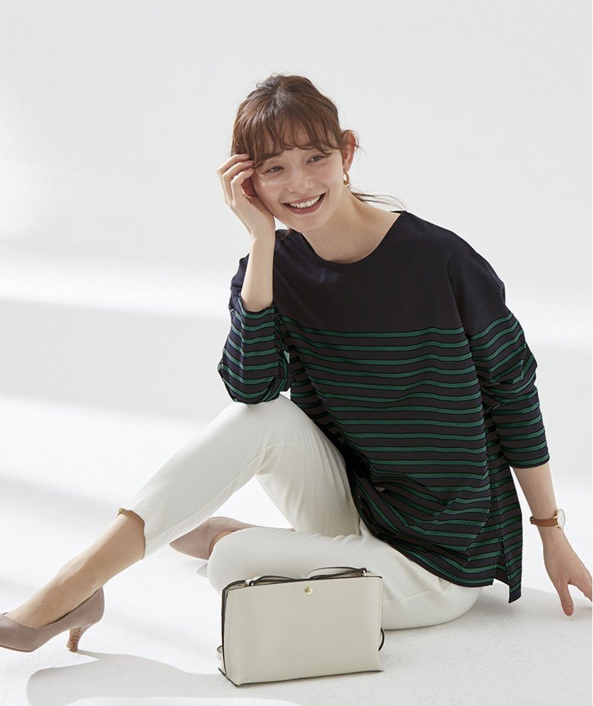 【ローラ/Rora】の「シンプルにこそ,綿100%」ボーダーロングT インテリア・キッズ・メンズ・レディースファッション・服の通販 founy(ファニー) 　ファッション　Fashion　レディースファッション　Fashion for Women　カメラ　Camera Accessories　シンプル　Simple, Minimal　定番　Standard, Basic Item　長袖　Long Sleeve, Full Sleeve　ボーダー　Border, Stripe　ロング　Long, Long-Length　夏　Summer　お正月　New Year　クリスマス X'mas　Christmas / X'mas　ギフト プレゼント　Gift / Present　入学式　Entrance Ceremony　卒業式　Graduation Ceremony　ネイビー×グリーン|ID: prp329100004718806 ipo3291000000034098146