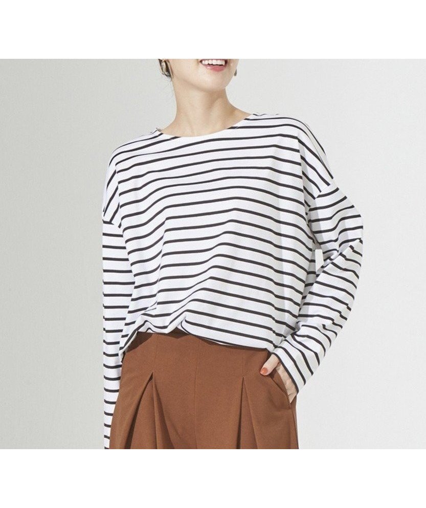【ローラ/Rora】の「シンプルにこそ,綿100%」ボーダーロングT インテリア・キッズ・メンズ・レディースファッション・服の通販 founy(ファニー) 　ファッション　Fashion　レディースファッション　Fashion for Women　カメラ　Camera Accessories　シンプル　Simple, Minimal　定番　Standard, Basic Item　長袖　Long Sleeve, Full Sleeve　ボーダー　Border, Stripe　ロング　Long, Long-Length　夏　Summer　お正月　New Year　クリスマス X'mas　Christmas / X'mas　ギフト プレゼント　Gift / Present　入学式　Entrance Ceremony　卒業式　Graduation Ceremony　ホワイト×ブラック2|ID: prp329100004718806 ipo3291000000034098147