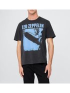【ギャップ/GAP】のレッド・ツェッペリン リラックス グラフィックTシャツ/ LED ZEPPELIN 人気、トレンドファッション・服の通販 founy(ファニー) ファッション Fashion レディースファッション Fashion for Women トップス・カットソー Cut & Sew Tops シャツ・ブラウス・オフィスカジュアル Elegant Blouses & Button-Ups ロングTシャツ・Tシャツ Longline T-Shirts & Tees おすすめ Recommended / Our Picks キャラクター Character, Licensed Characters グラフィック Graphic, Graphic Design ストレート Straight, Straight Cut フィット Fit, Slim Fit フロント Front, Front Design リラックス Relax, Relaxed Fit 半袖 Short Sleeve, Half Sleeve thumbnail MOONLESS_NIGHT|ID: prp329100004719168 ipo3291000000034356658