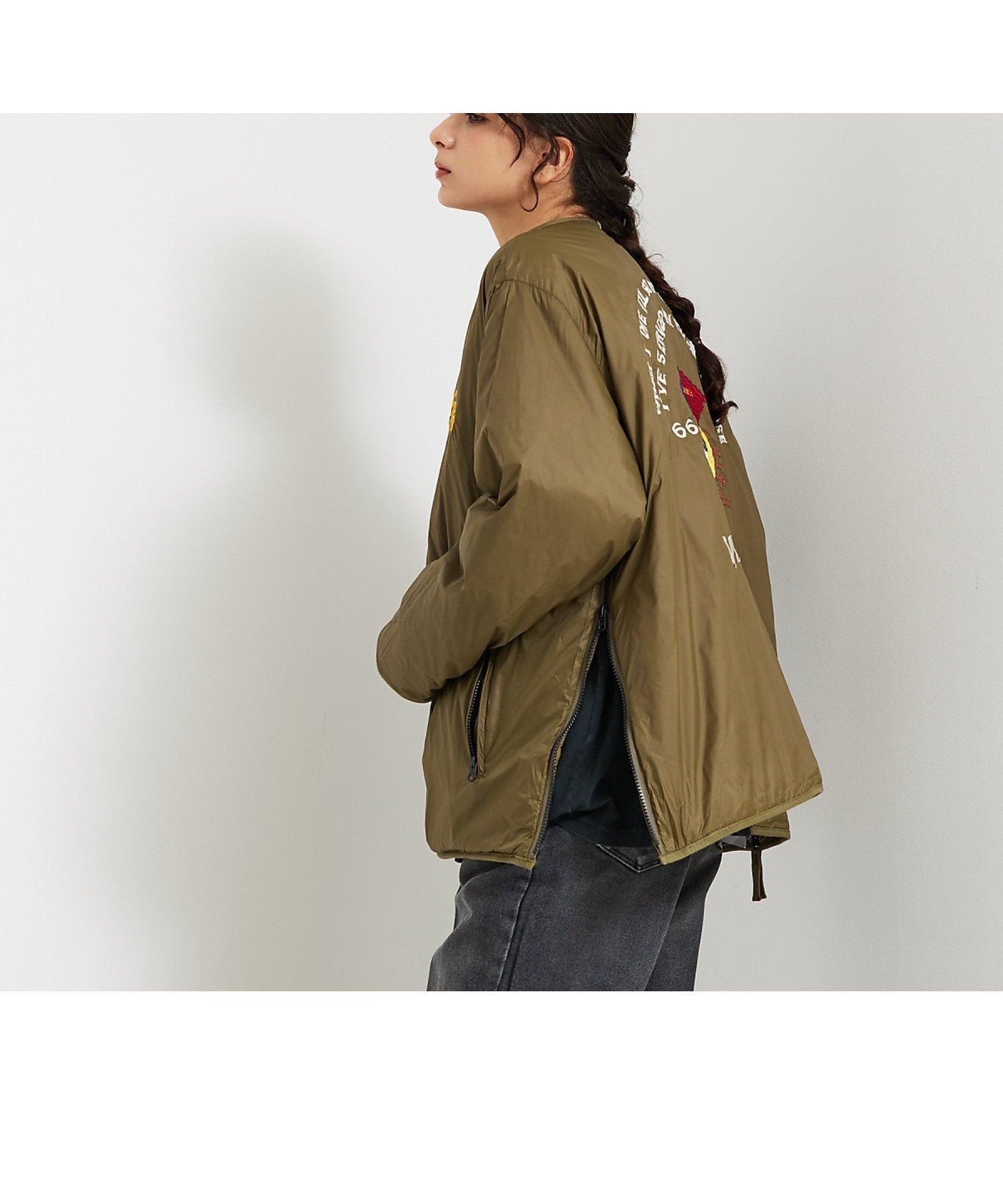 【アバハウス/ABAHOUSE / MEN】の【TAION/タイオン】JAPAN SPECIAL REVERSIBLE VE インテリア・キッズ・メンズ・レディースファッション・服の通販 founy(ファニー) 　ファッション　Fashion　メンズファッション　Fashion for Men　インナー　Innerwear　キルティング　Quilted, Quilting　コンパクト　Compact, Small Size　スリット　Slit, Slit Detail　ダウン　Down, Puffer　パッチ　Patch, Appliqué　ブルゾン　Blouson, Bomber Jacket　ポケット　Pocket, Pocket Detail　リバーシブル　Reversible, Two-Sided　旅行　Travel　カーキ|ID: prp329100004719203 ipo3291000000034101463