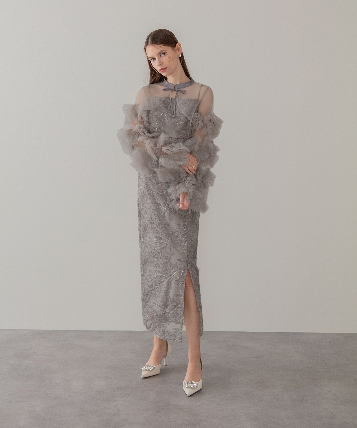 【レジャ/Leja】のLeja-フリルチュールスリーブリボンIラインワンピースドレス結婚式 インテリア・キッズ・メンズ・レディースファッション・服の通販 founy(ファニー) 　ファッション　Fashion　レディースファッション　Fashion for Women　ワンピース　Dresses　フォーマル・パーティードレス・結婚式用ドレス　Elegant & Casual Dresses　エレガント 上品　Elegant　クラシカル　Classical, Vintage-Inspired　シアー　Sheer, See-Through　スパンコール　Sequins, Sequin Embellishment　スリーブ　Sleeve, Long Sleeve / Short Sleeve　チュール　Tulip, Tulip Motif　デコルテ　Décolleté, Neckline　ドレス　Dress, One-Piece　フェミニン　Feminine, Girly　フラワー　Flower, Floral　フリル　Frill, Ruffle　ボレロ　Bolero, Short Cardigan　モチーフ　Motif, Design Theme　ラグジュアリー　Luxury, Elegant　リボン　Ribbon, Bow　レース　Lace, Lace Fabric　結婚式　Wedding　GRAY|ID: prp329100004720326 ipo3291000000034988117