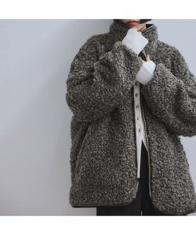 【アダム エ ロペ/ADAM ET ROPE'】の【WEB限定】リバーシブルボアブルゾン 人気、トレンドファッション・服の通販 founy(ファニー) ファッション Fashion レディースファッション Fashion for Women アウター Coat / Outerwear Collection ブルゾンジャケット・スポーティアウター Blouson Jackets コンパクト Compact, Small Size ショート Short, Short Length スタンド Stand Collar, Upright Stand スラックス Slacks, Dress Pants パイピング Piping, Trim Design フィット Fit, Slim Fit フェミニン Feminine, Girly フォルム Silhouette, Form フロント Front, Front Design ボトム Bottoms, Lower Wear ポケット Pocket, Pocket Detail ラウンド Round, Round Neck リバーシブル Reversible, Two-Sided リラックス Relax, Relaxed Fit ロング Long, Long-Length ワイド Wide, Wide Fit A/W・秋冬 Autumn/Winter おすすめ Recommended / Our Picks エレガント 上品 Elegant 2026年 2026 |ID:prp329100004720846