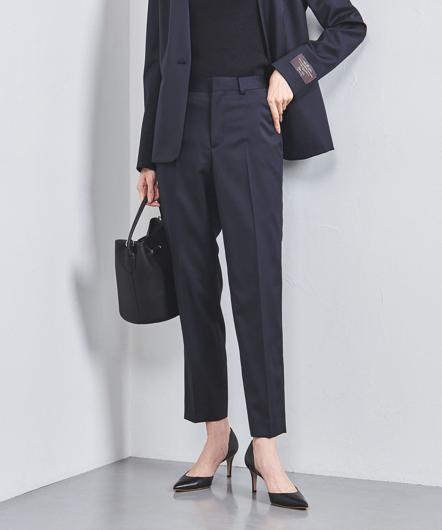 【ユナイテッドアローズ/UNITED ARROWS】のCANONICO テーパード スリム パンツ インテリア・キッズ・メンズ・レディースファッション・服の通販 founy(ファニー) 　ファッション　Fashion　レディースファッション　Fashion for Women　パンツ　Pants & Trousers　イタリア　Italy　ジャケット　Jacket, Outerwear　スリム　Slim, Slim Fit　セットアップ　Set-Up, Coordinated Outfit　テーパード　Tapered, Tapered Pants　アウトレット　Outlet / Clearance　おすすめ　Recommended / Our Picks　夏　Summer　エレガント 上品　Elegant　NAVY|ID: prp329100004720904 ipo3291000000034115805
